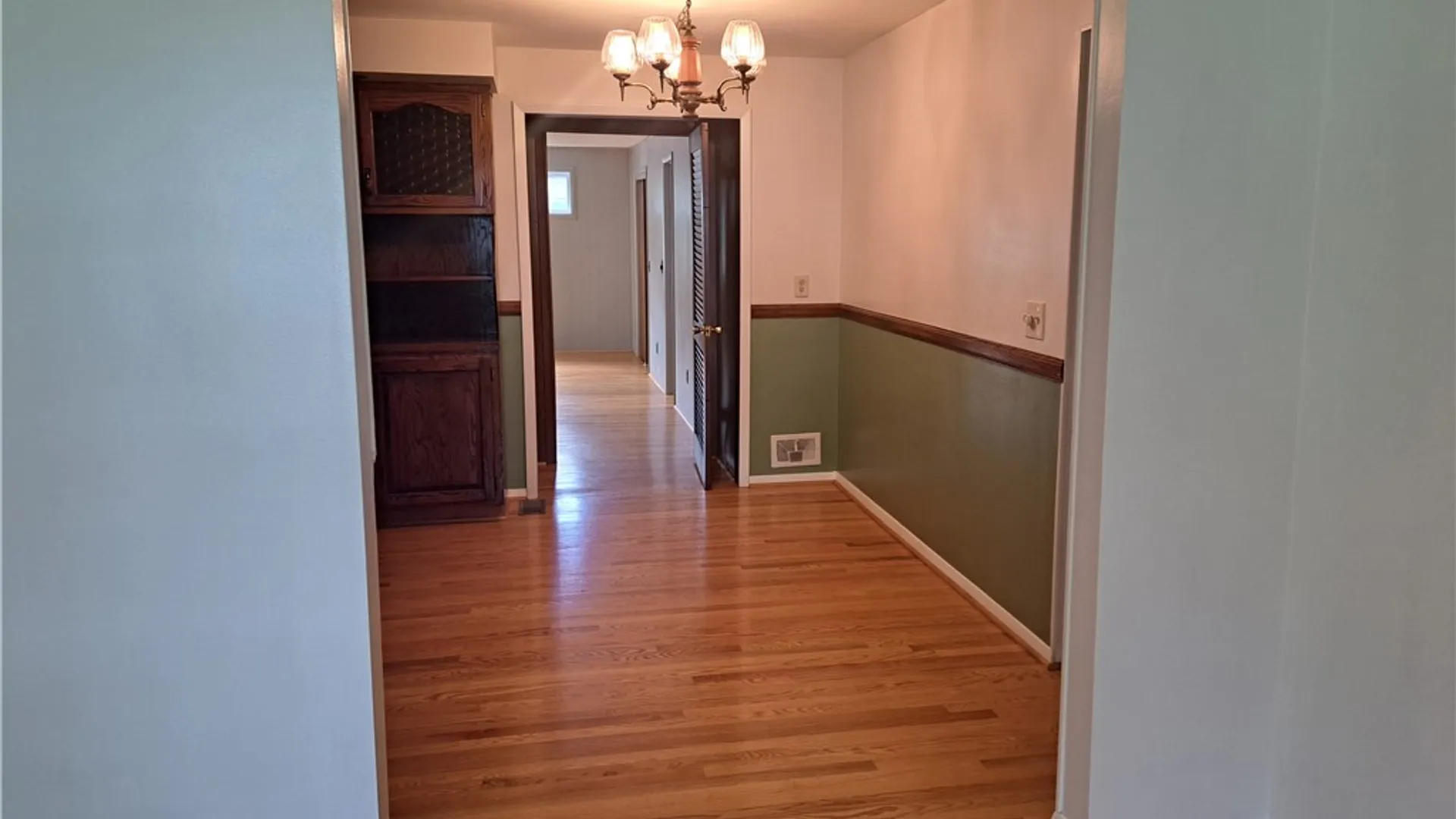 Property at 75 Woody Lane, Penfield, NY 14625 8