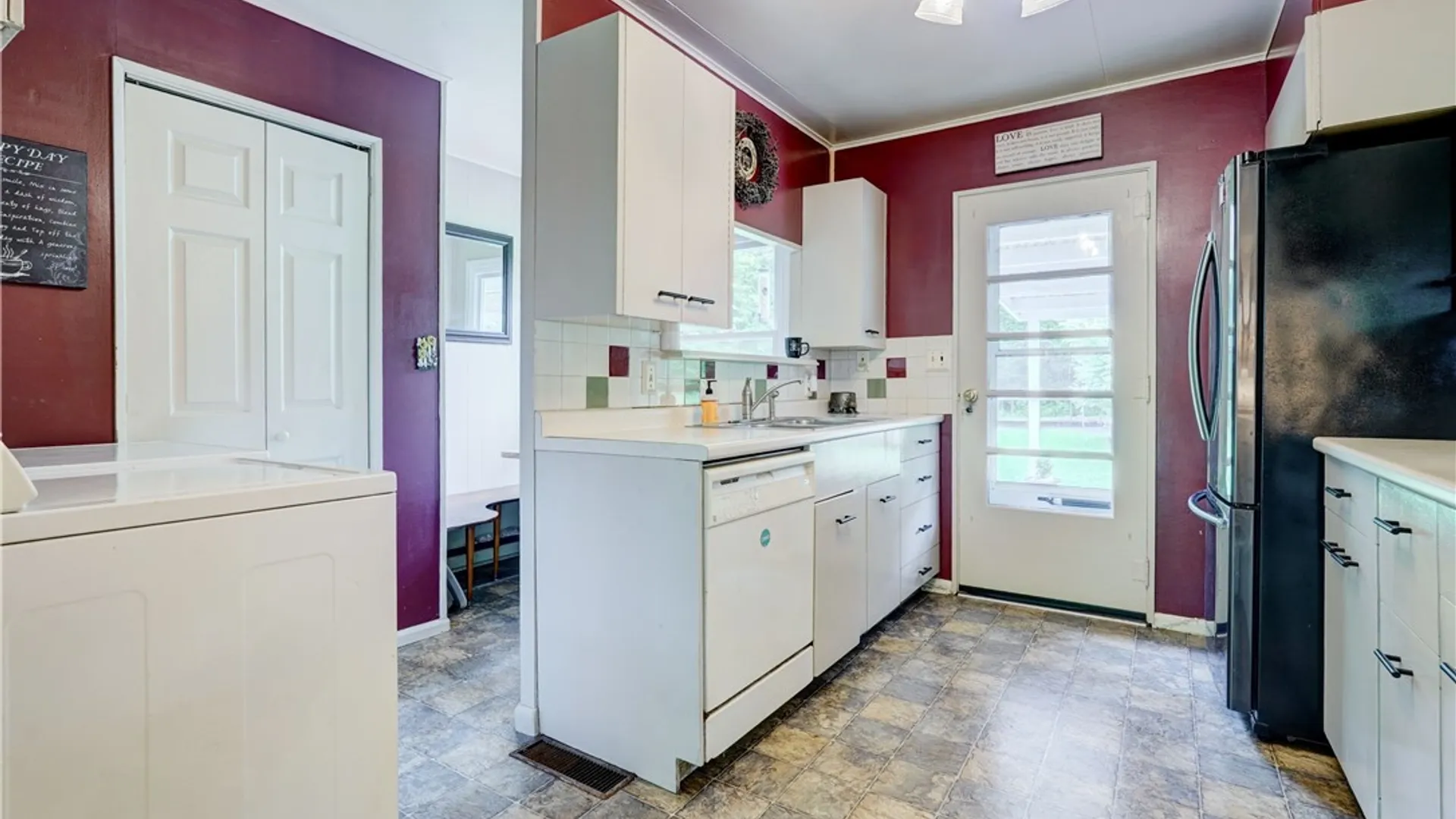 Property at 135 Greenhurst Street, Geneva City, NY 14456 10