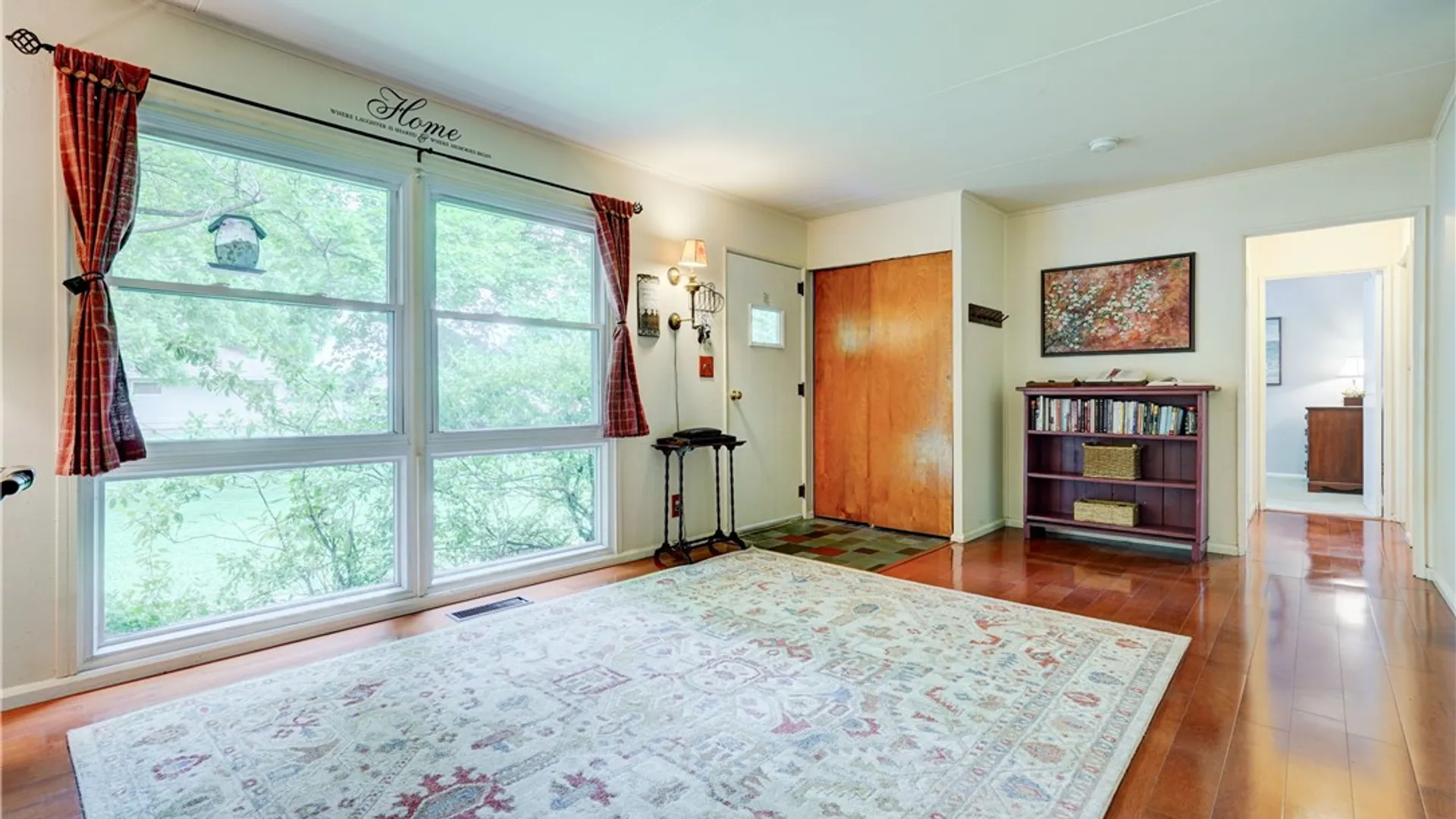 Property at 135 Greenhurst Street, Geneva City, NY 14456 6