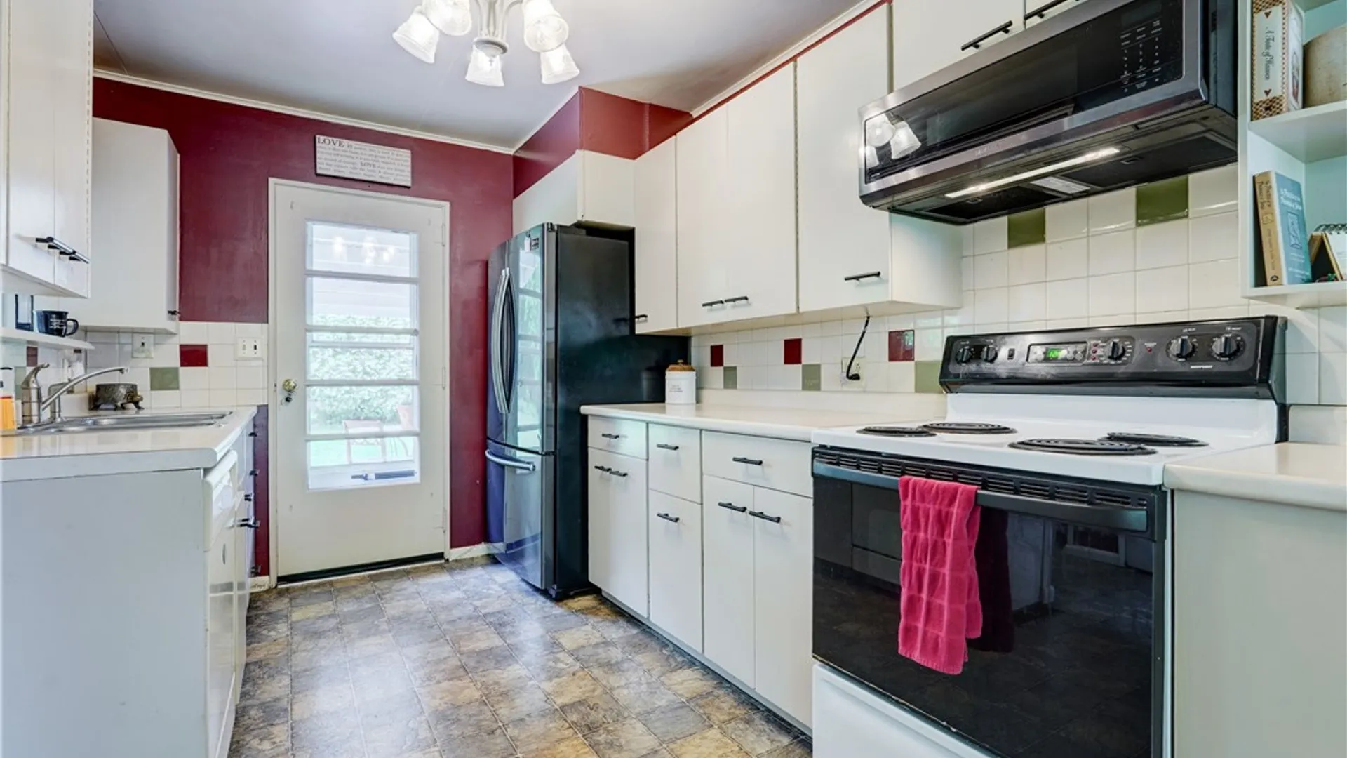 Property at 135 Greenhurst Street, Geneva City, NY 14456 9