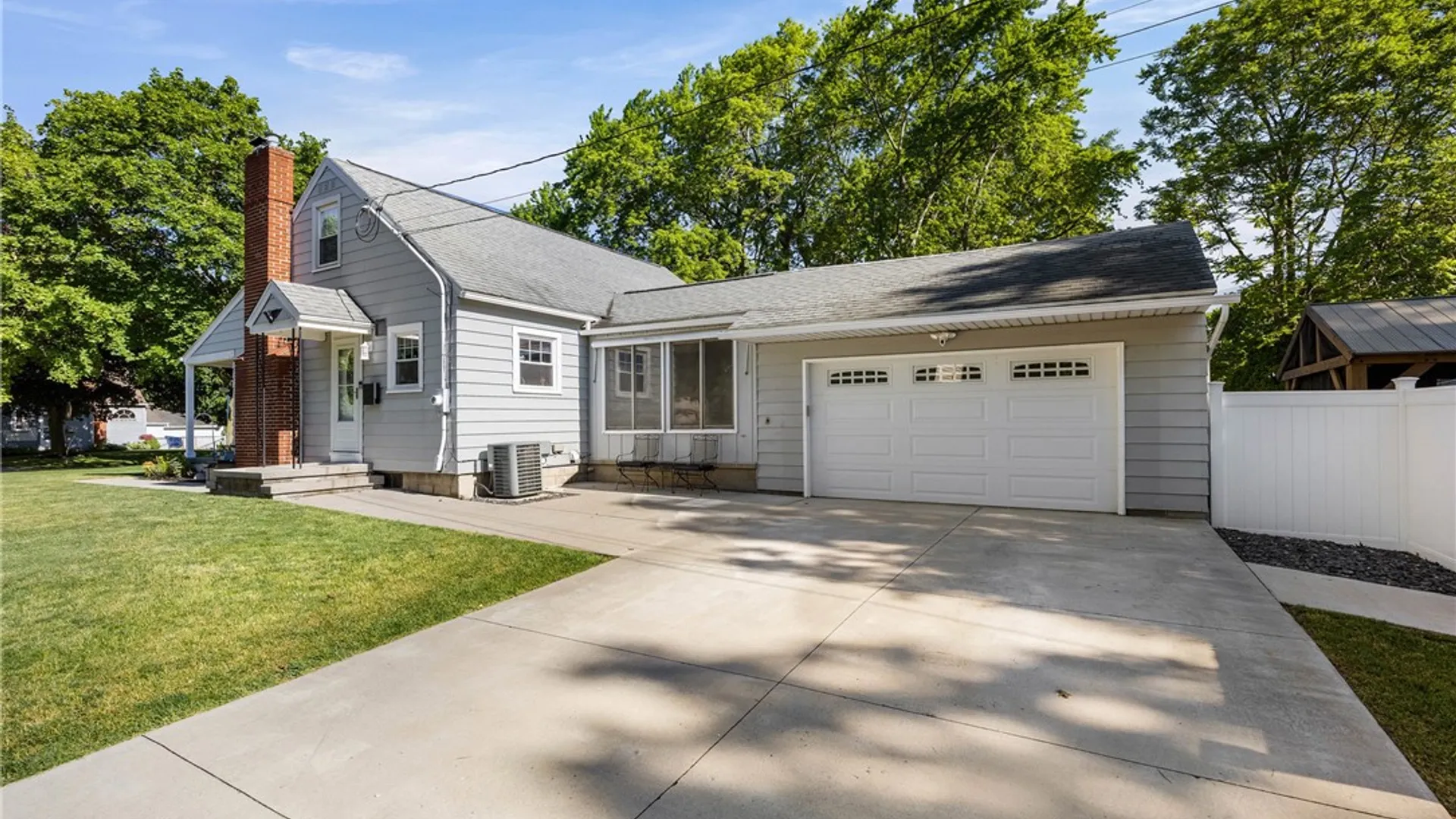Property at 146 Willowbrook Road, Greece, NY 14616 6