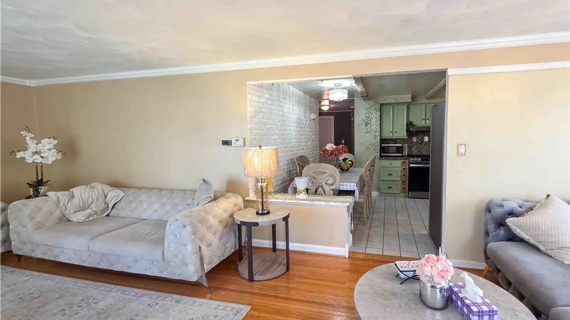 Property at 45 Fairelm Lane, Cheektowaga, NY 14227 6