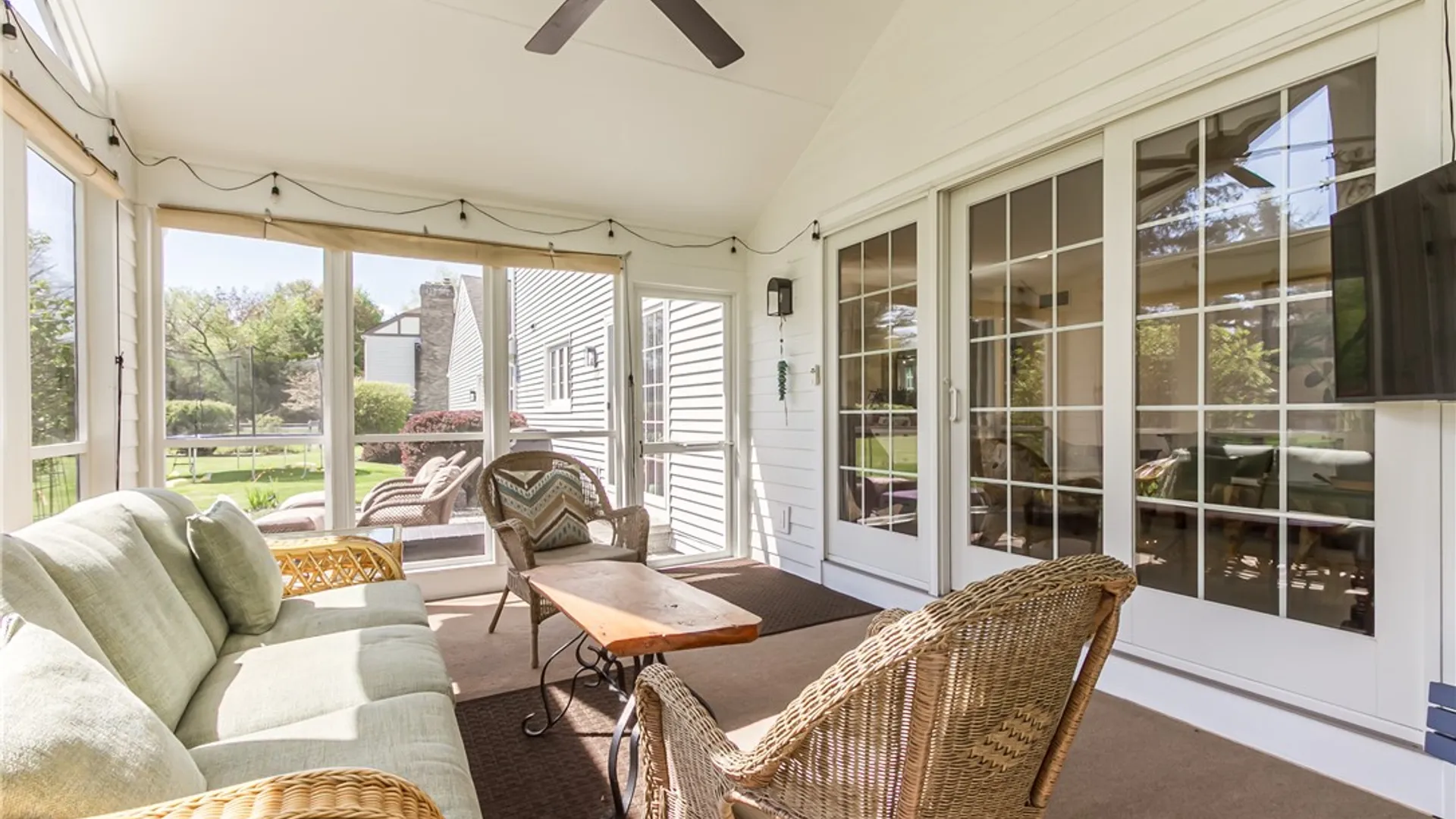 Property at 10 Fenimore Drive, Pittsford, NY 14534 14
