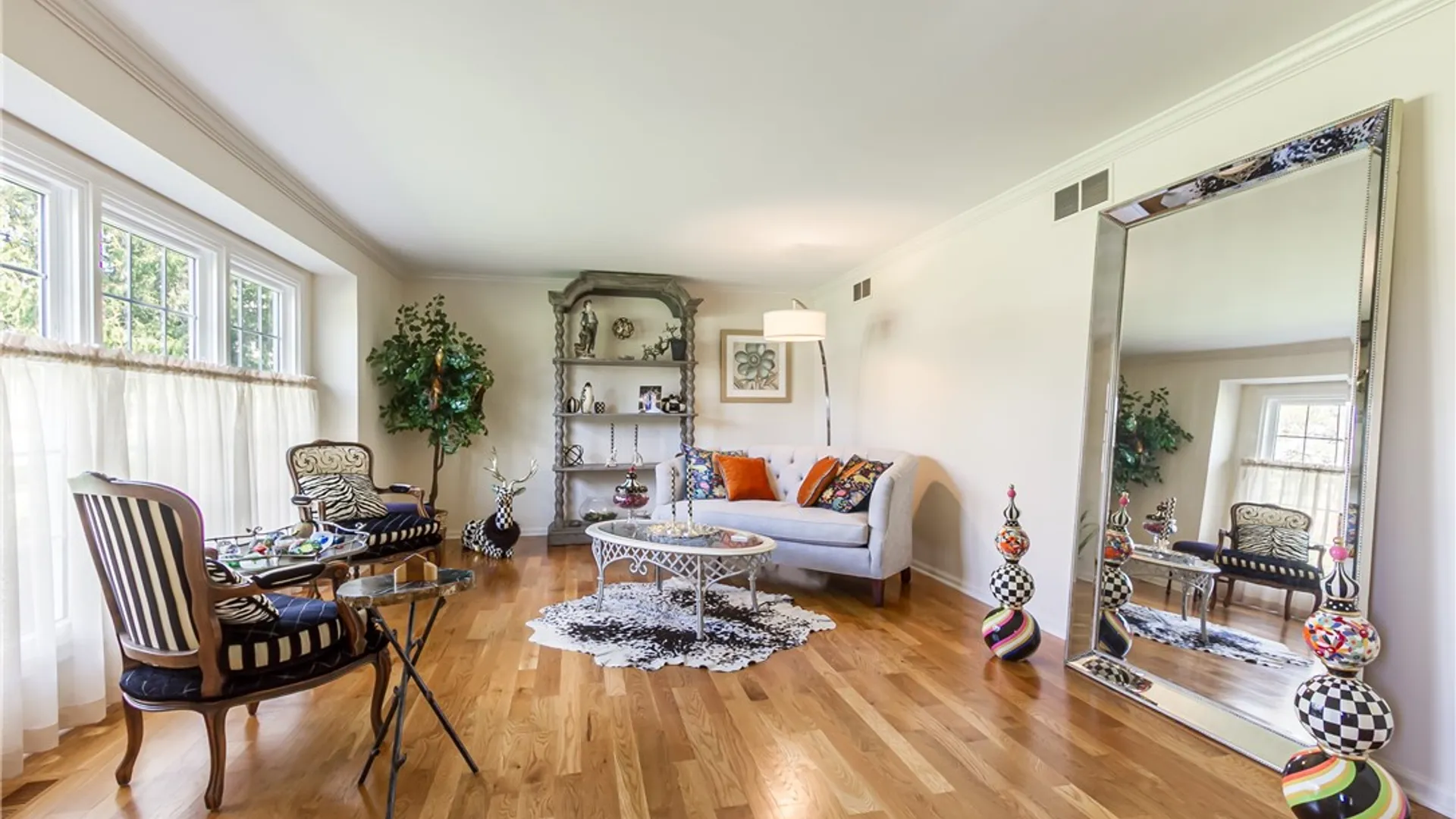 Property at 10 Fenimore Drive, Pittsford, NY 14534 16