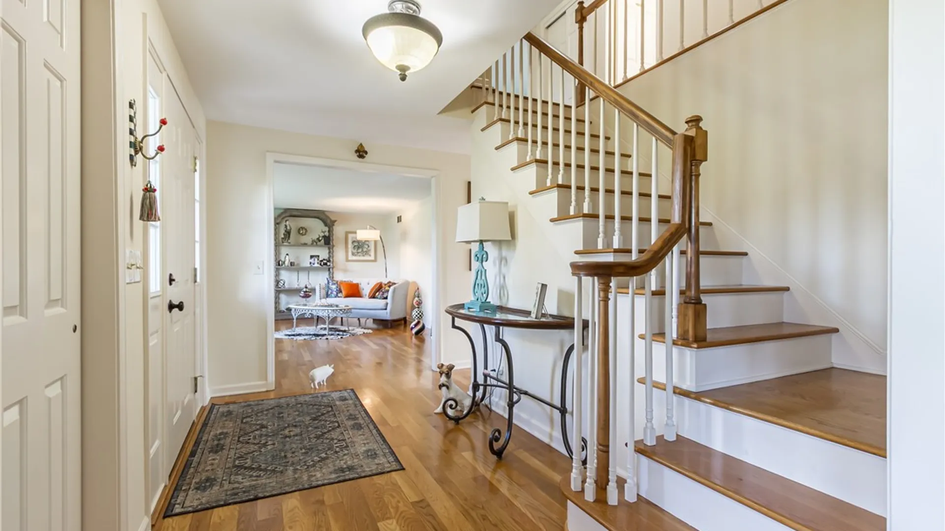 Property at 10 Fenimore Drive, Pittsford, NY 14534 21