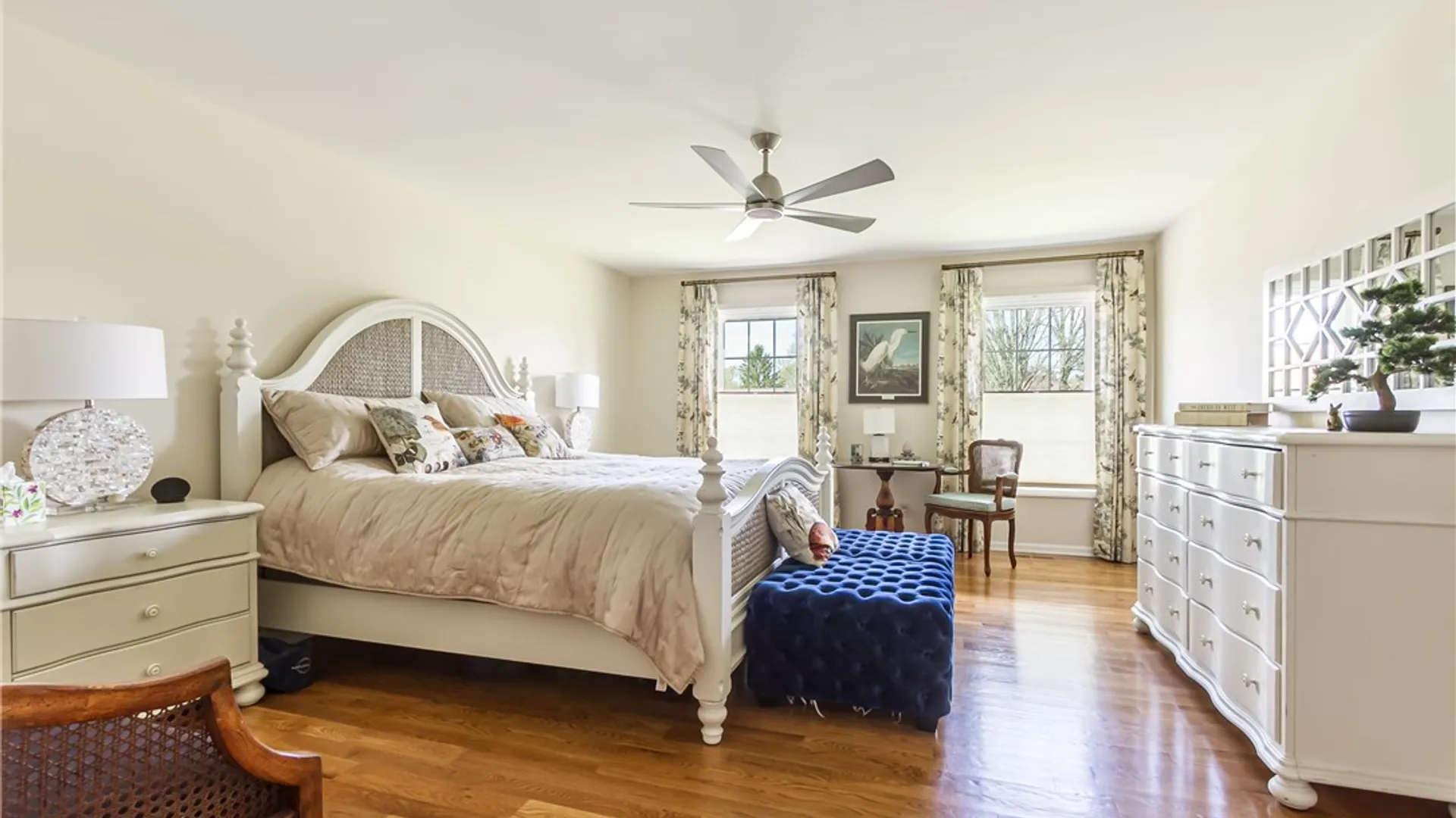 Property at 10 Fenimore Drive, Pittsford, NY 14534 22