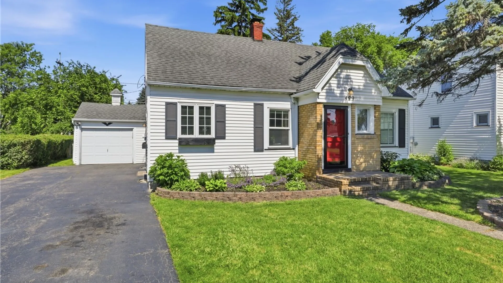 Property at 499 Shelford Road, Irondequoit, NY 14609 2