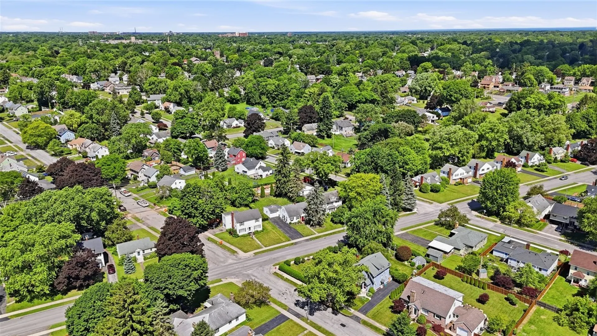 Property at 499 Shelford Road, Irondequoit, NY 14609 40