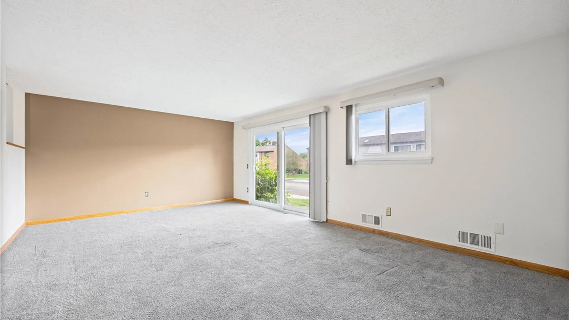 Property at 2 High Gate Trail, Perinton, NY 14450 25