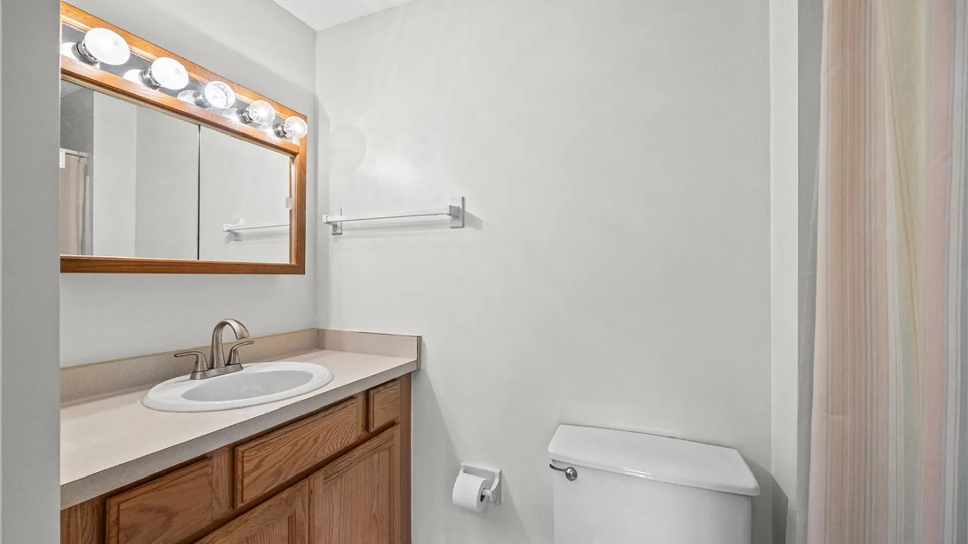 Property at 2 High Gate Trail, Perinton, NY 14450 29