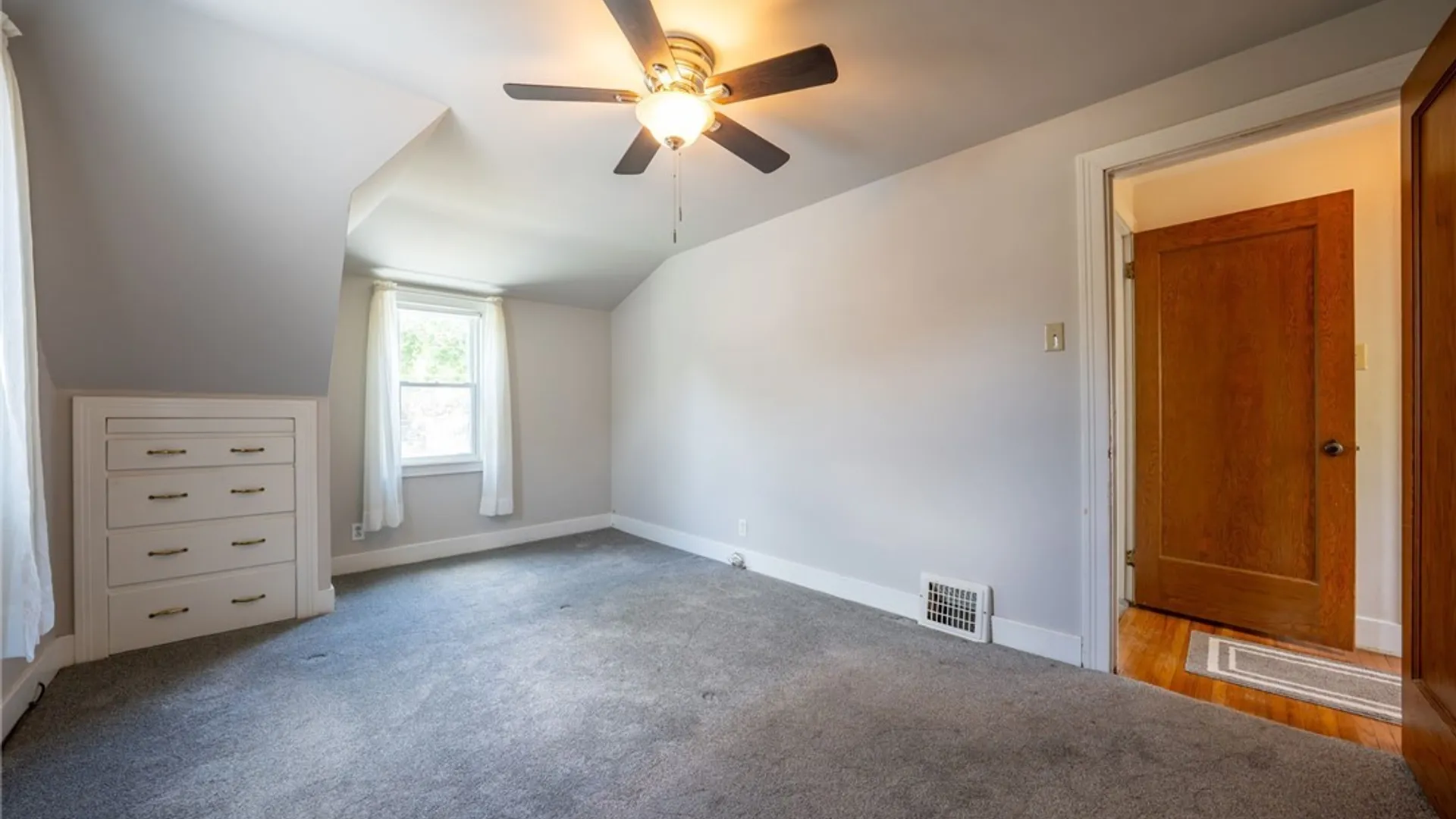 Property at 26 Brundage Avenue, North Tonawanda, NY 14120 12