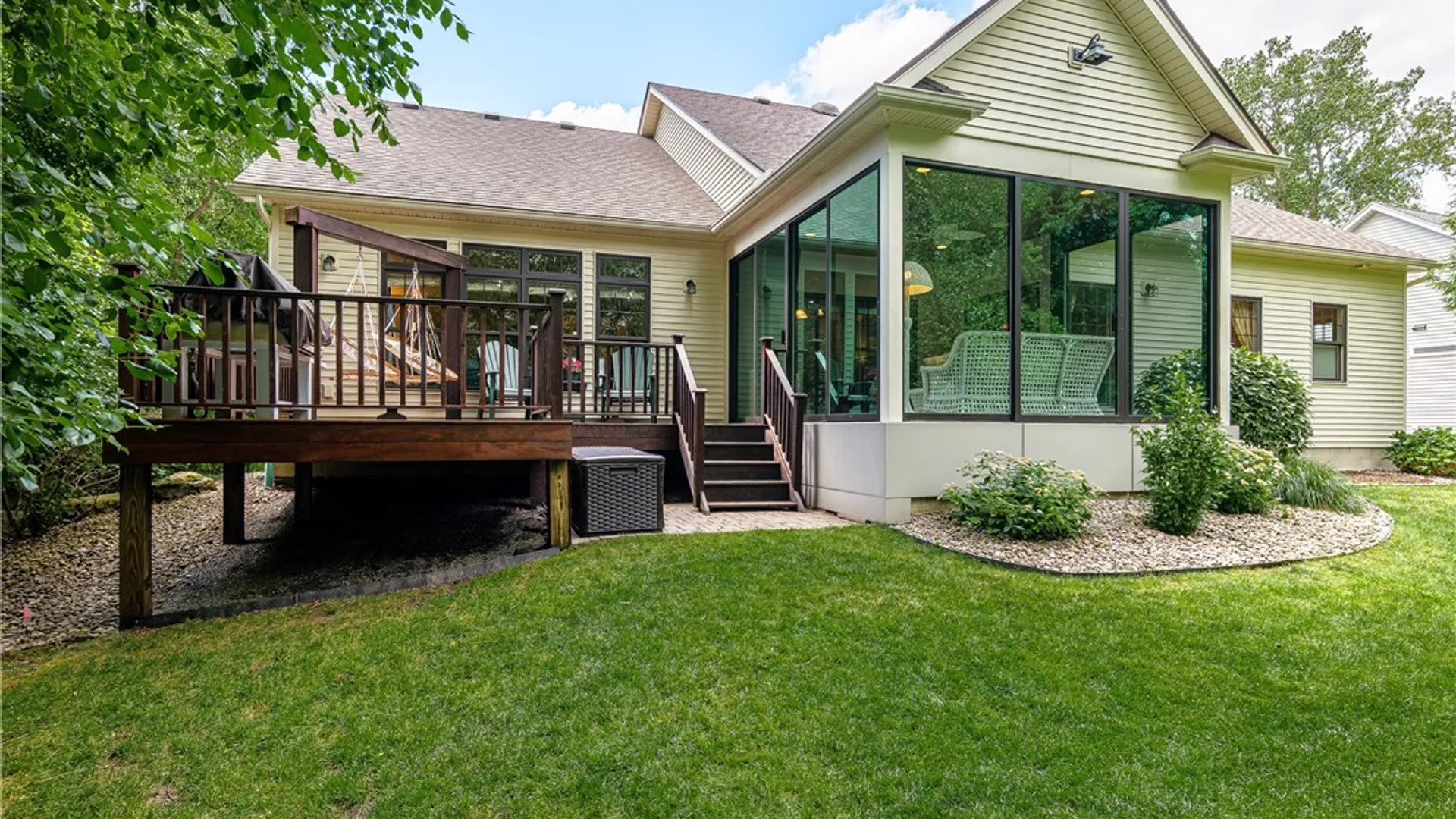 Property at 23 Timber Glen, Penfield, NY 14526 44