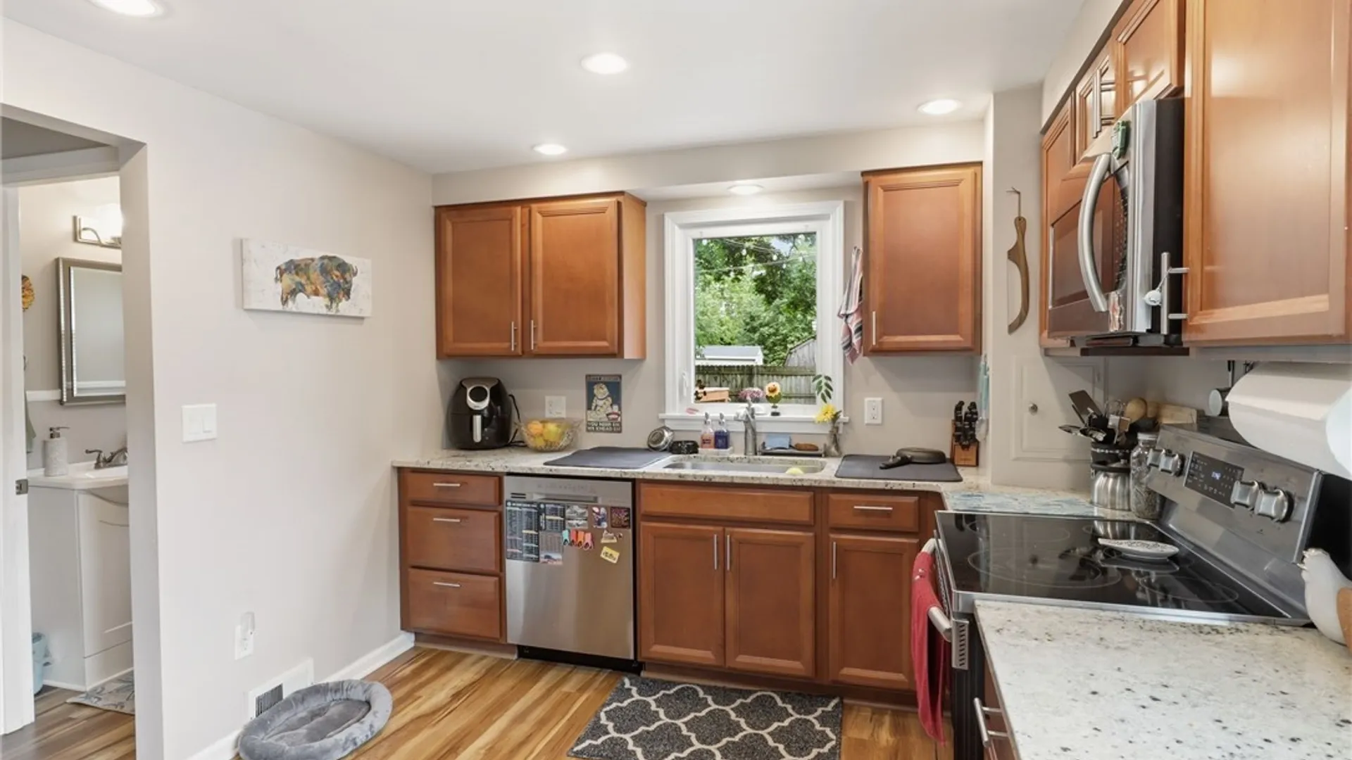 Property at 16 Paramount Parkway, Tonawanda, NY 14223 10