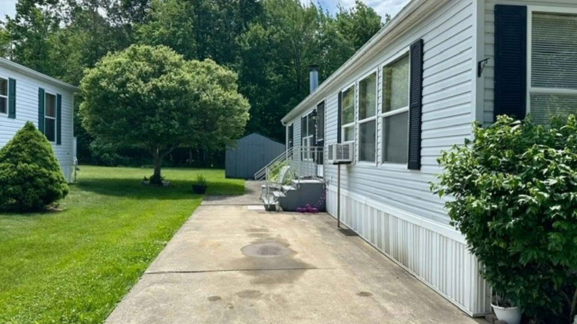 Property at 771 Thomas Lane, Evans, NY 14006 2