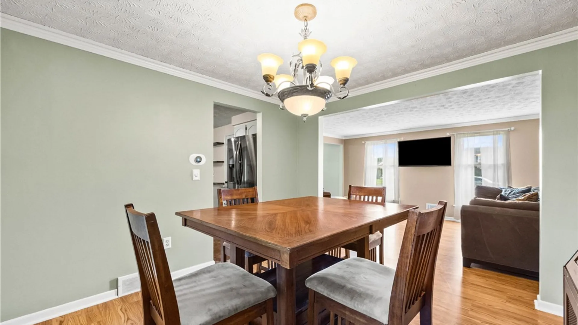 Property at 91 Guinevere Drive, Greece, NY 14626 17