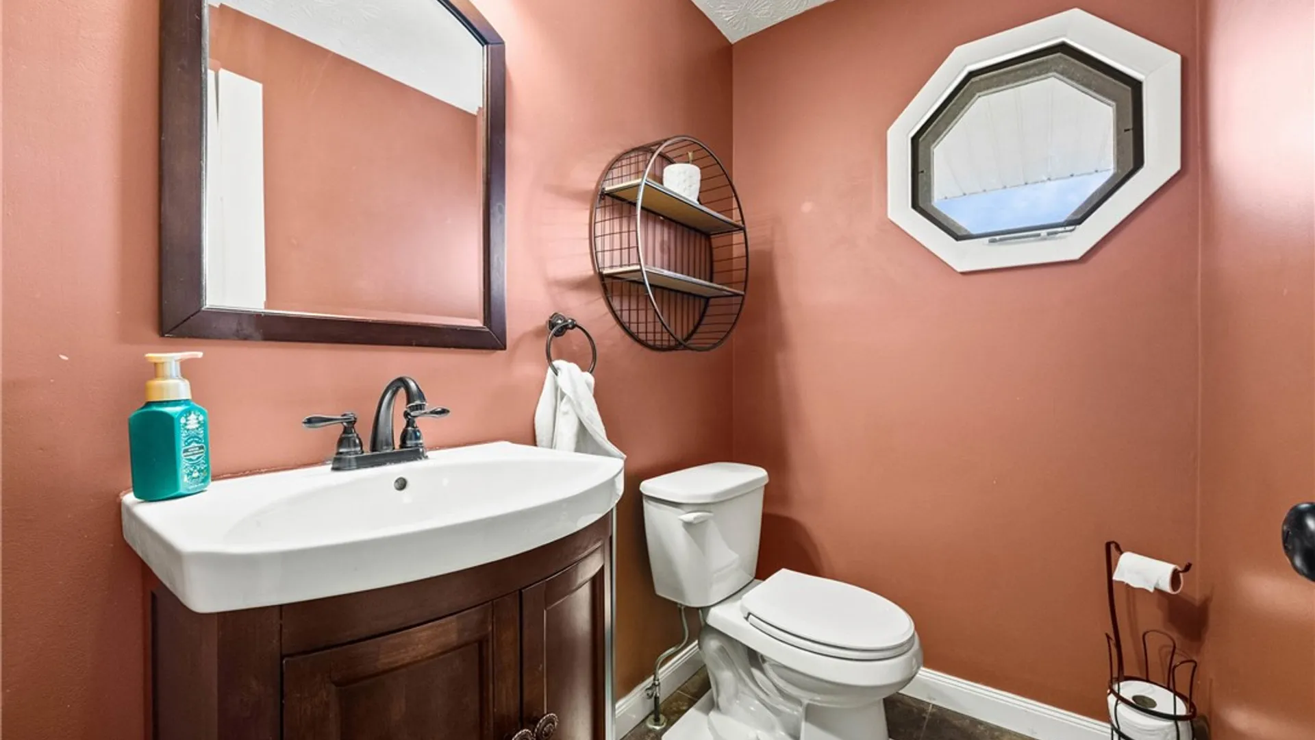 Property at 91 Guinevere Drive, Greece, NY 14626 28