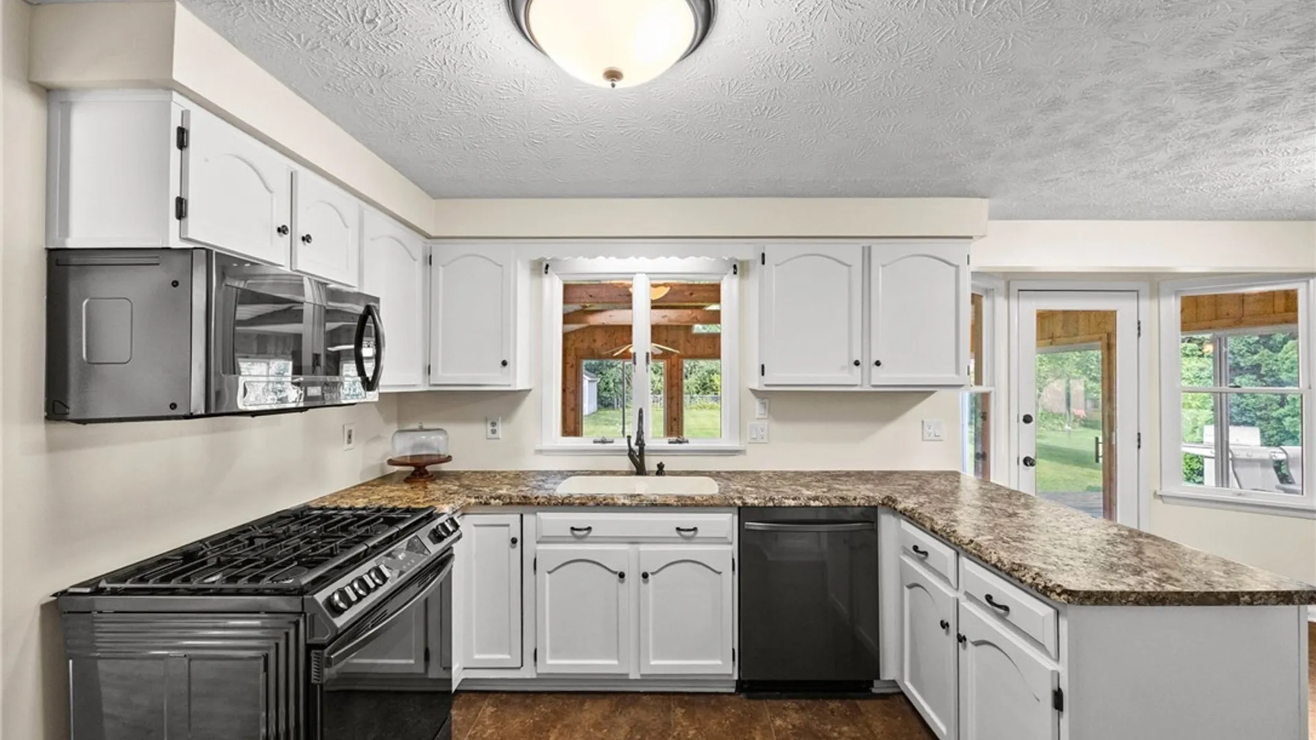 Property at 91 Guinevere Drive, Greece, NY 14626 9
