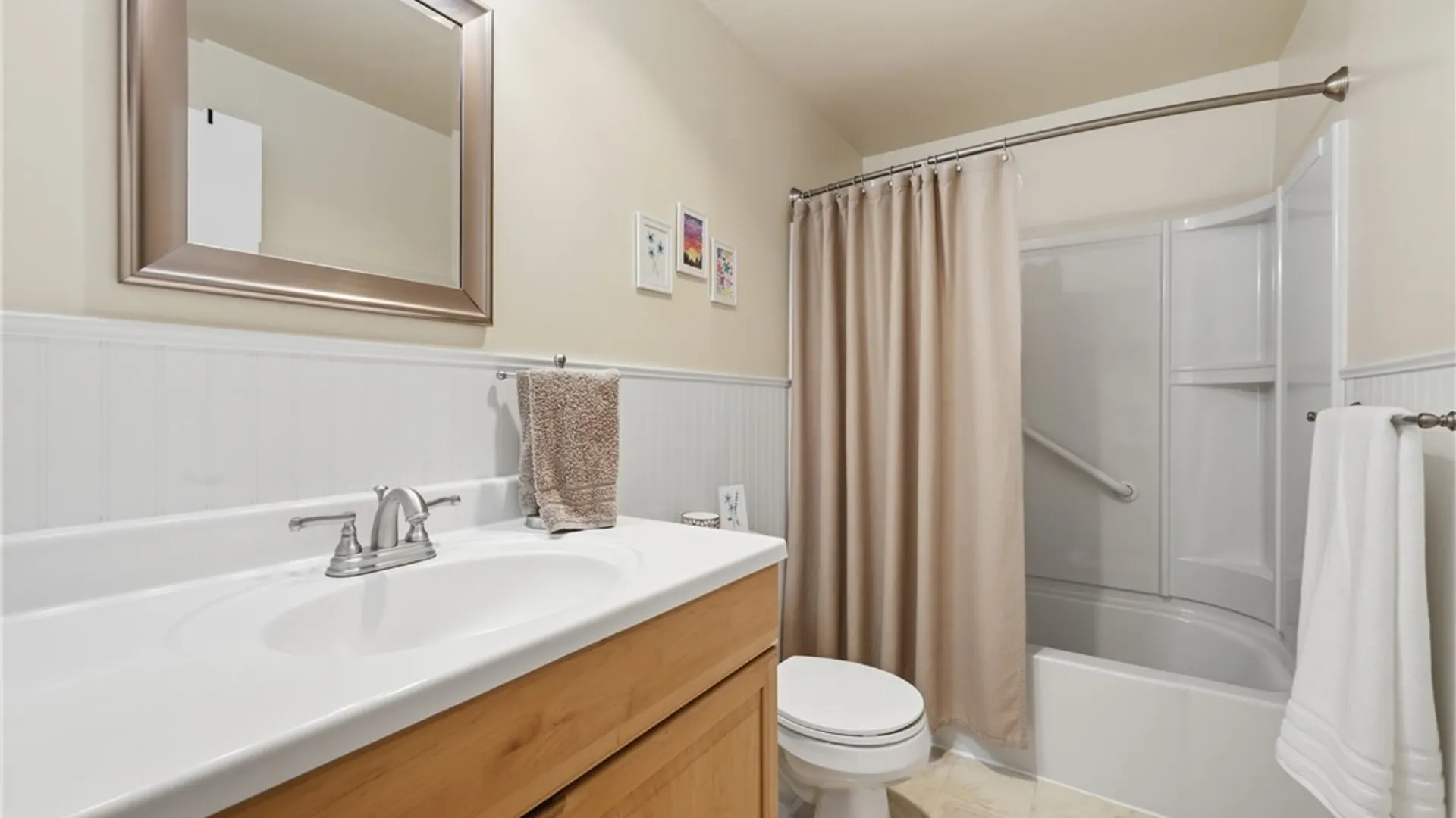 Property at 40-7 Carriage Drive, Orchard Park, NY 14127 21
