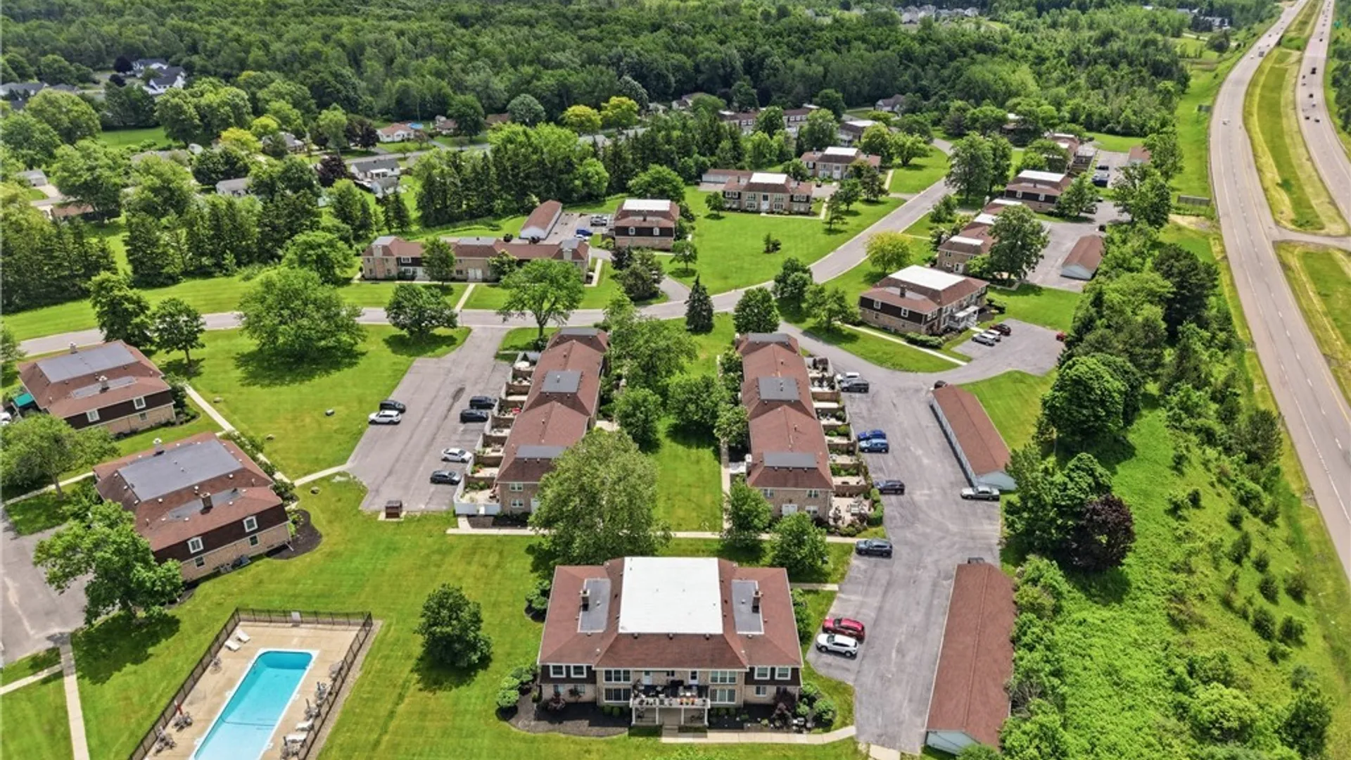 Property at 40-7 Carriage Drive, Orchard Park, NY 14127 24