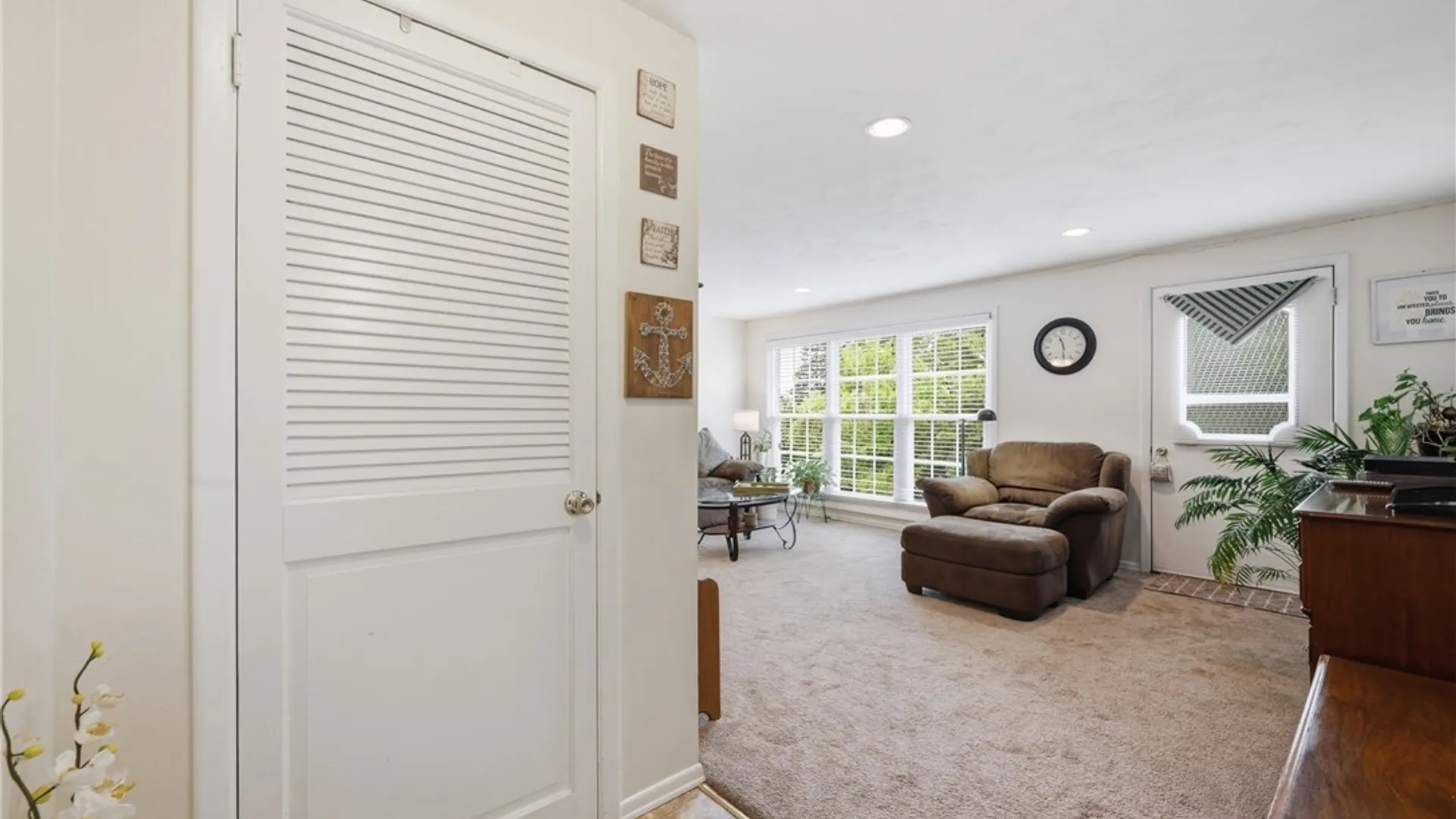 Property at 40-7 Carriage Drive, Orchard Park, NY 14127 6