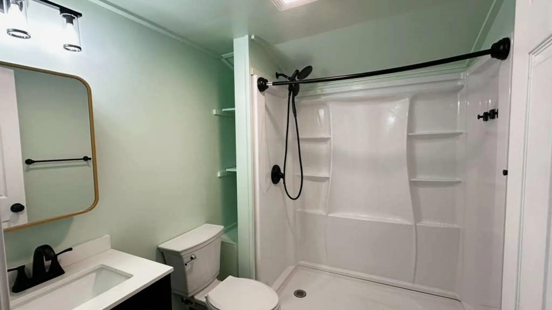 Property at 313 Mcnaughton Street, Rochester, NY 14606 5