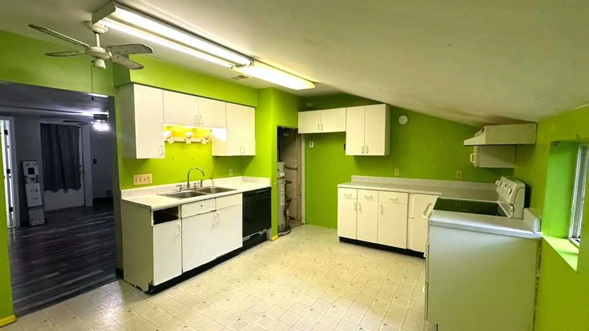 Property at 313 Mcnaughton Street, Rochester, NY 14606 6