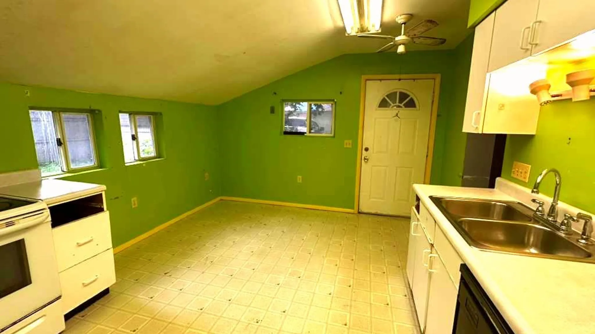 Property at 313 Mcnaughton Street, Rochester, NY 14606 8