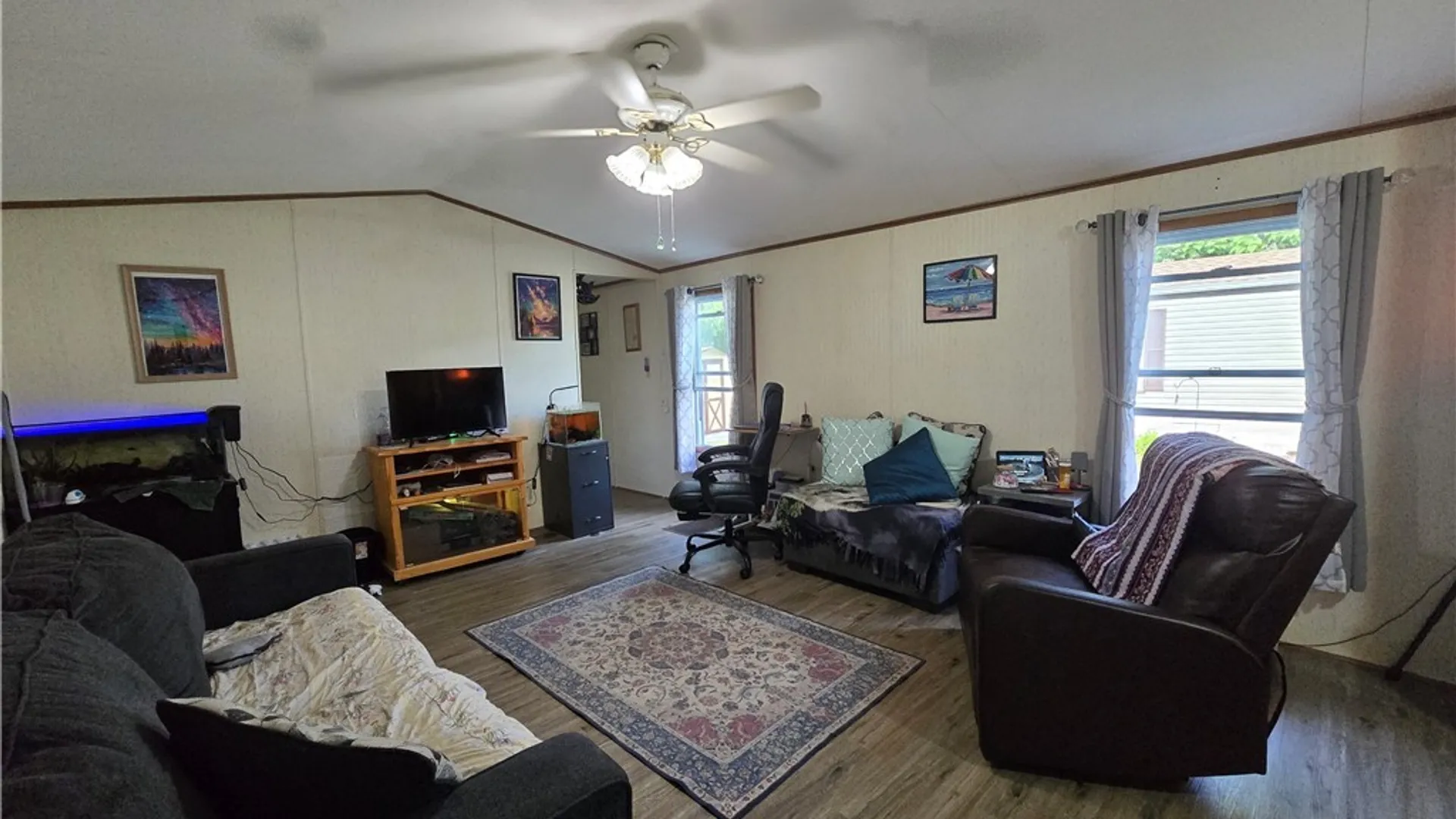 Property at 3880 Lockport Olcott, Lockport Town, NY 14094 10