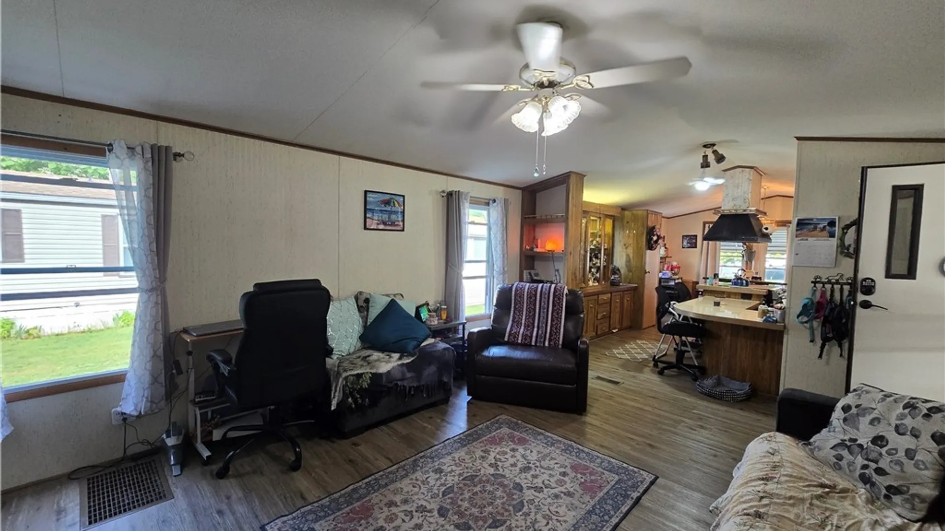 Property at 3880 Lockport Olcott, Lockport Town, NY 14094 11