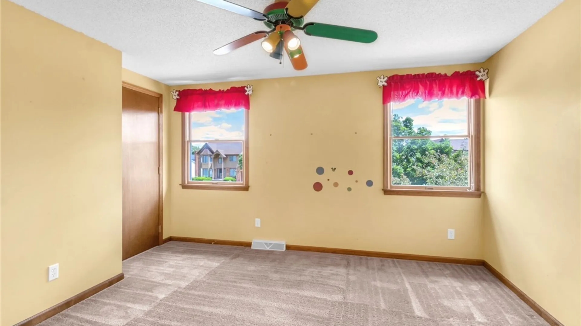 Property at 273 Patton Place, Amherst, NY 14221 30