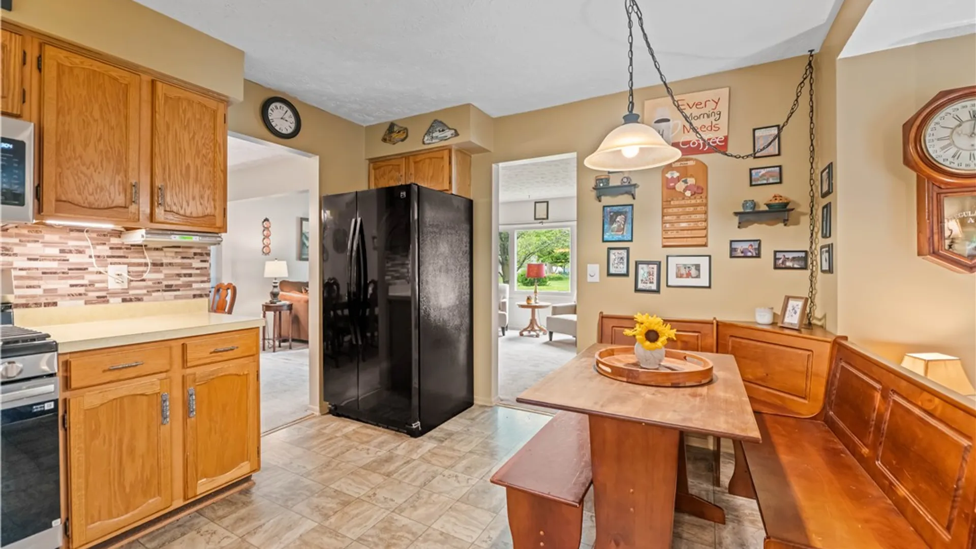 Property at 18 Mathew Lane, Greece, NY 14626 11