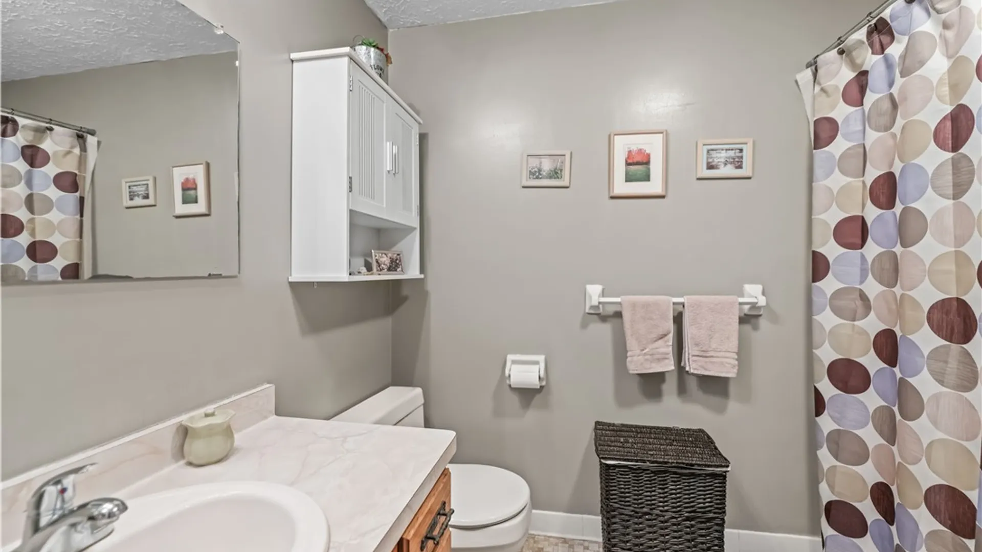 Property at 18 Mathew Lane, Greece, NY 14626 25