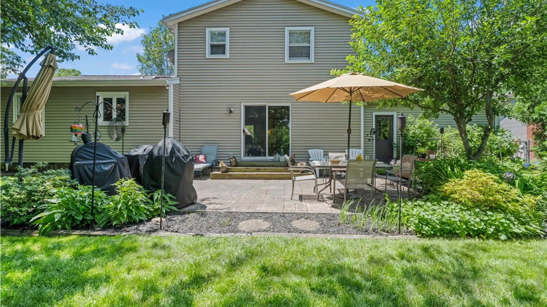 Property at 18 Mathew Lane, Greece, NY 14626 31
