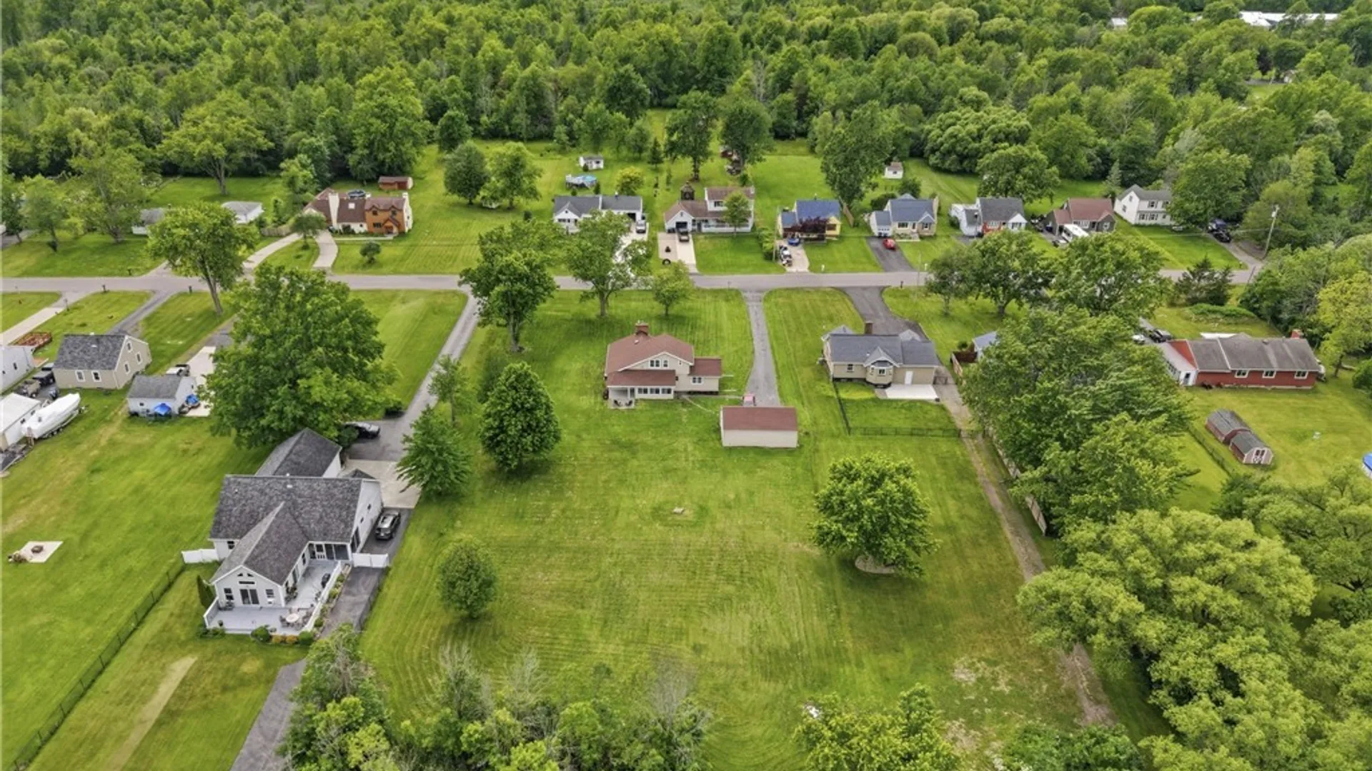 Property at 777 Alt Boulevard, Grand Island, NY 14072 44