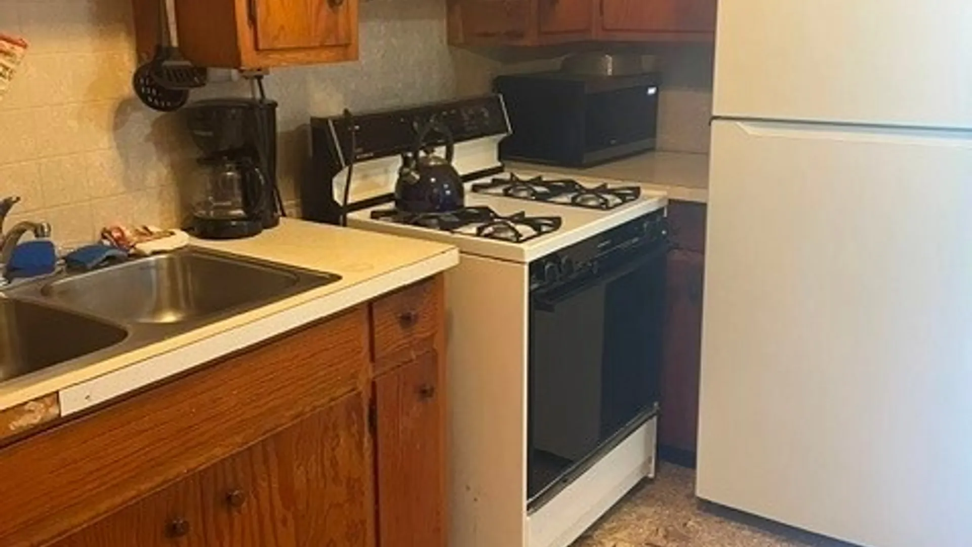 Property at 144 Sawyer Avenue, Lancaster, NY 14043 15