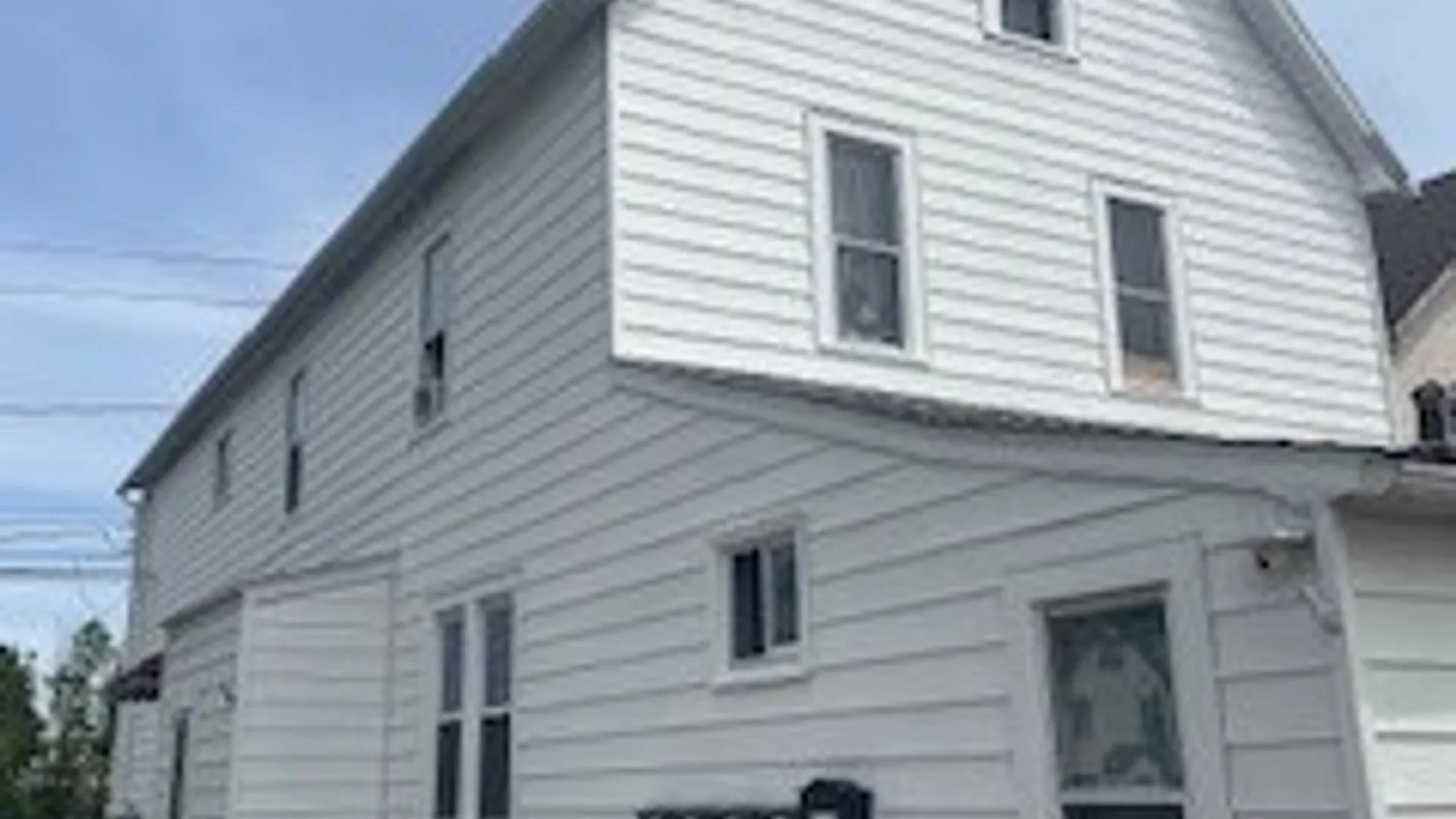 Property at 144 Sawyer Avenue, Lancaster, NY 14043 4