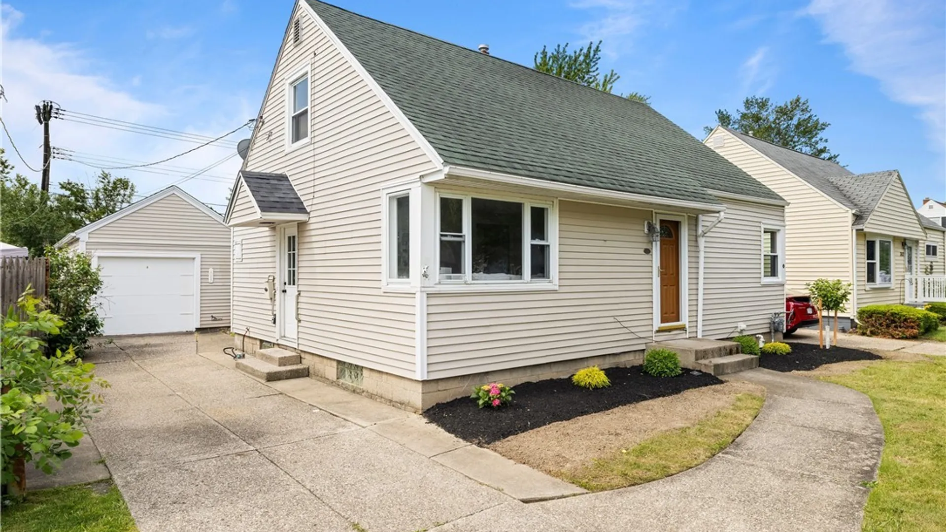 Property at 296 Westchester Boulevard, Tonawanda, NY 14217 2