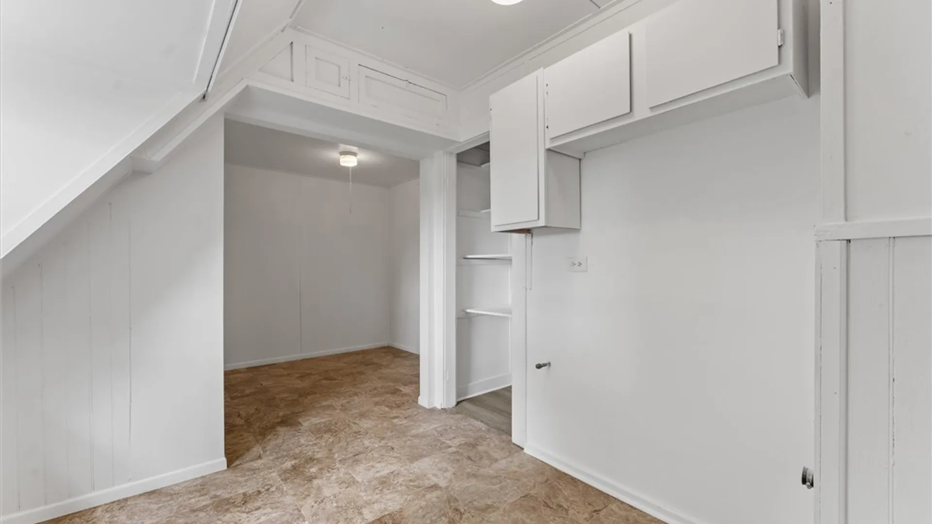 Property at 105 Summit Avenue, Syracuse, NY 13207 19