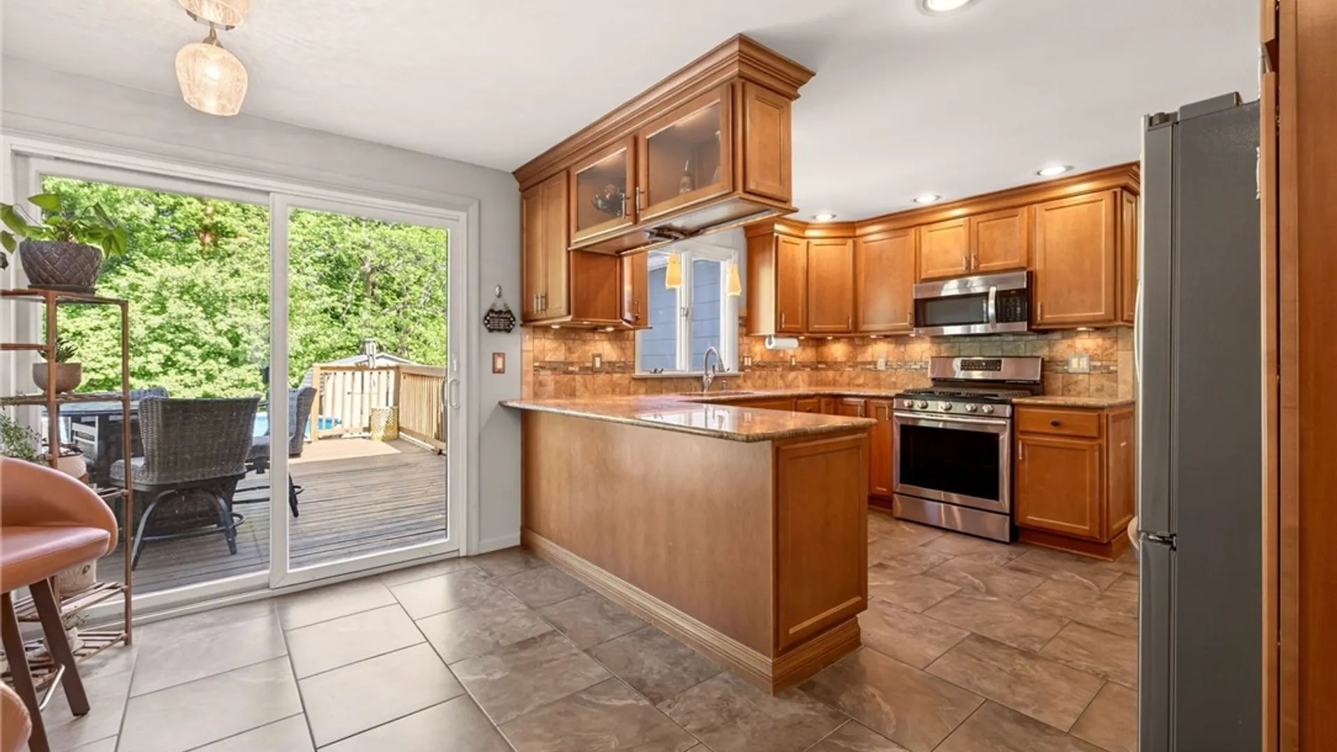 Property at 73 Ann Marie Drive, Gates, NY 14606 15