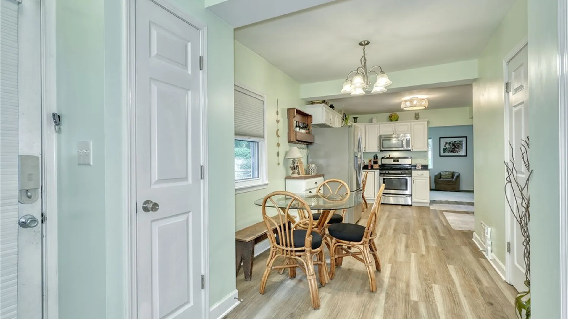 Property at 125 Penhurst Road, Brighton, NY 14610 12
