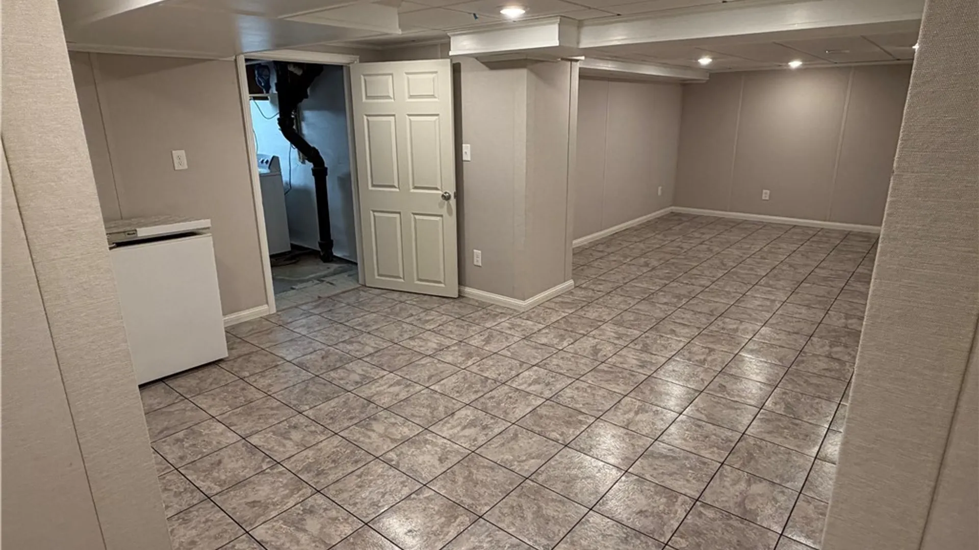 Property at 108 Castle Rd, Clay, NY 13212 30
