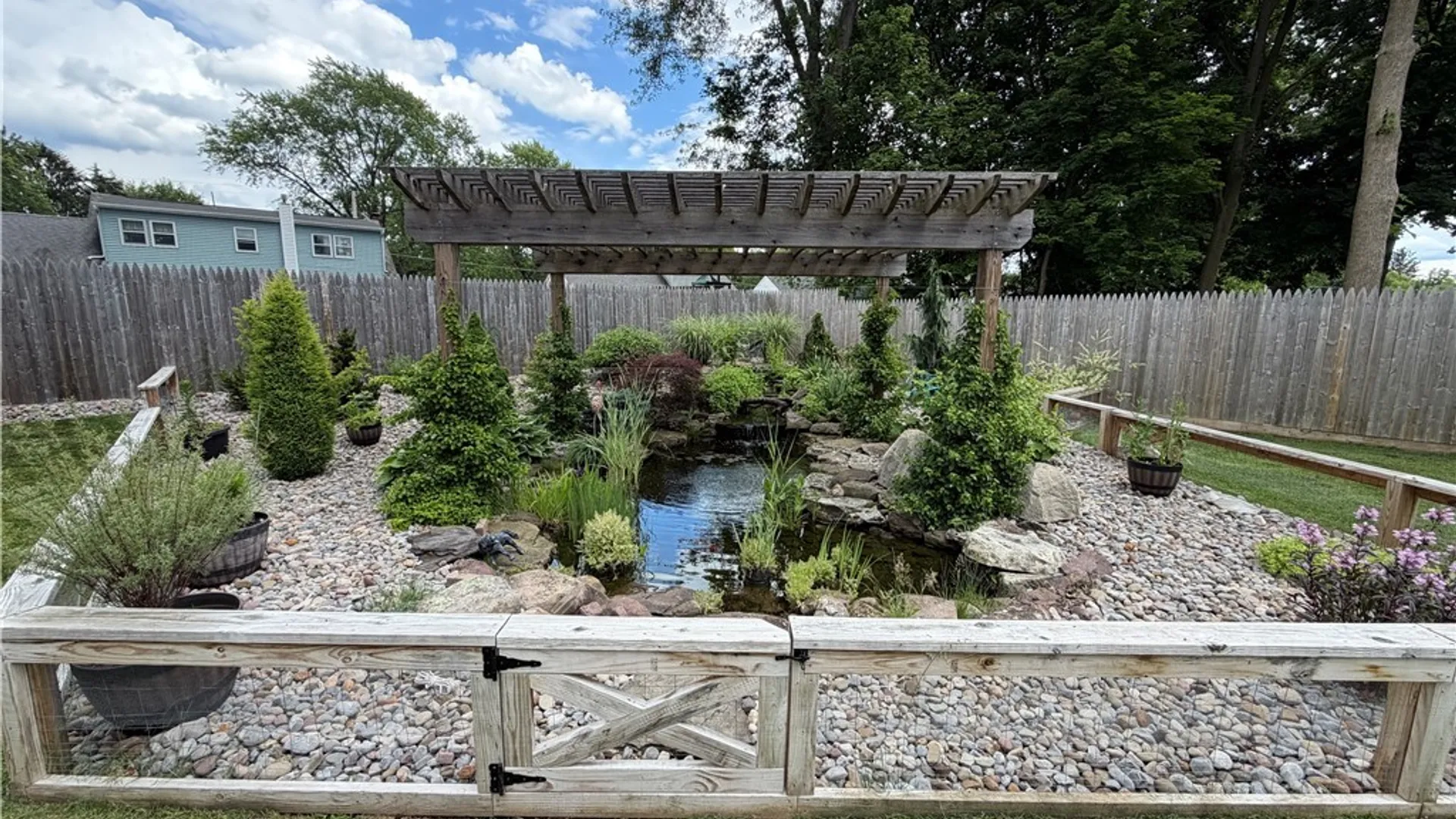 Property at 108 Castle Rd, Clay, NY 13212 45