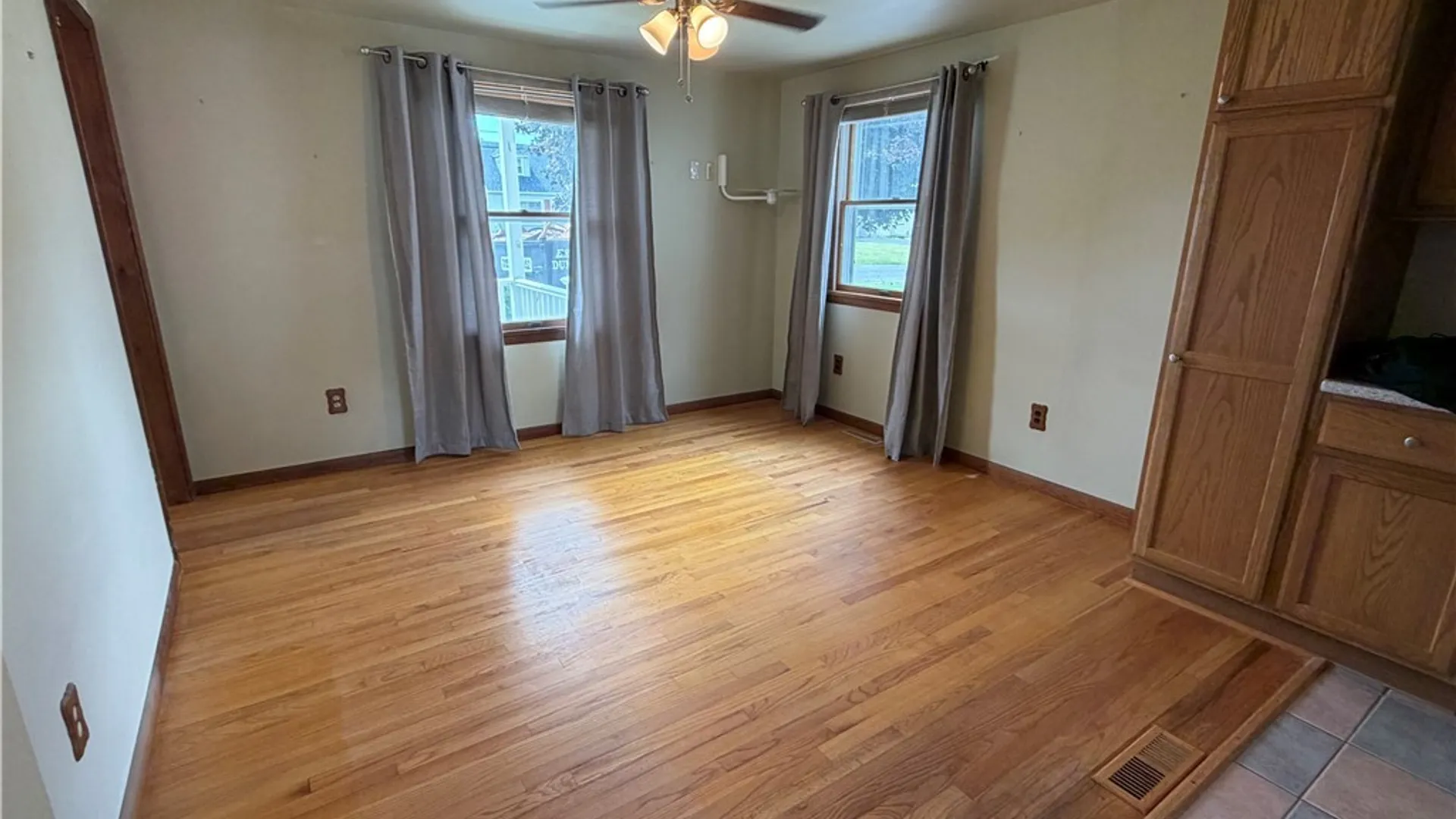 Property at 108 Castle Rd, Clay, NY 13212 7