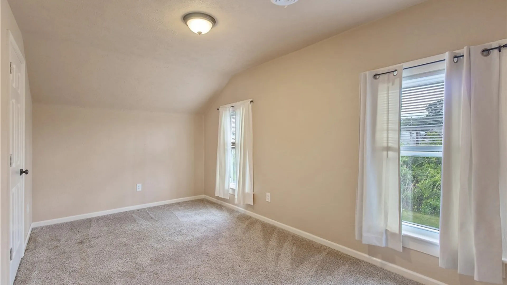 Property at 224 E 1st Street, DeWitt, NY 13057 18