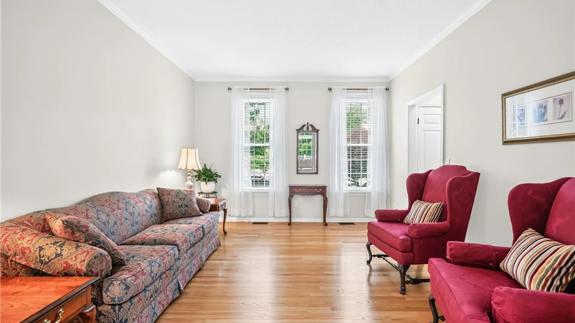 Property at 24 Wenham Lane, Perinton, NY 14534 18