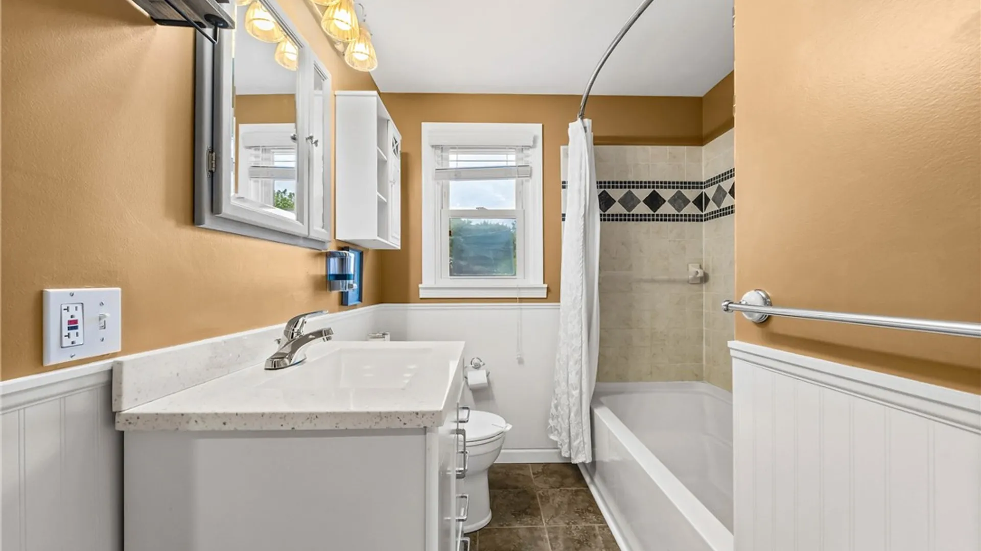 Property at 644 Tarrington Road, Irondequoit, NY 14609 18
