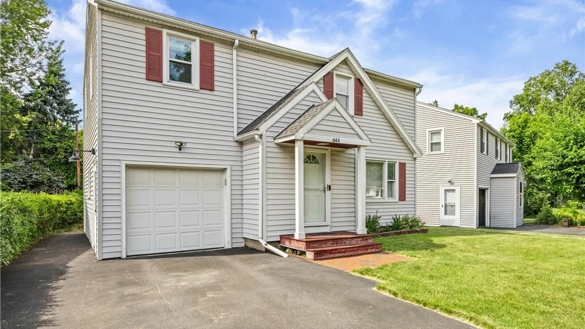 Property at 644 Tarrington Road, Irondequoit, NY 14609 4