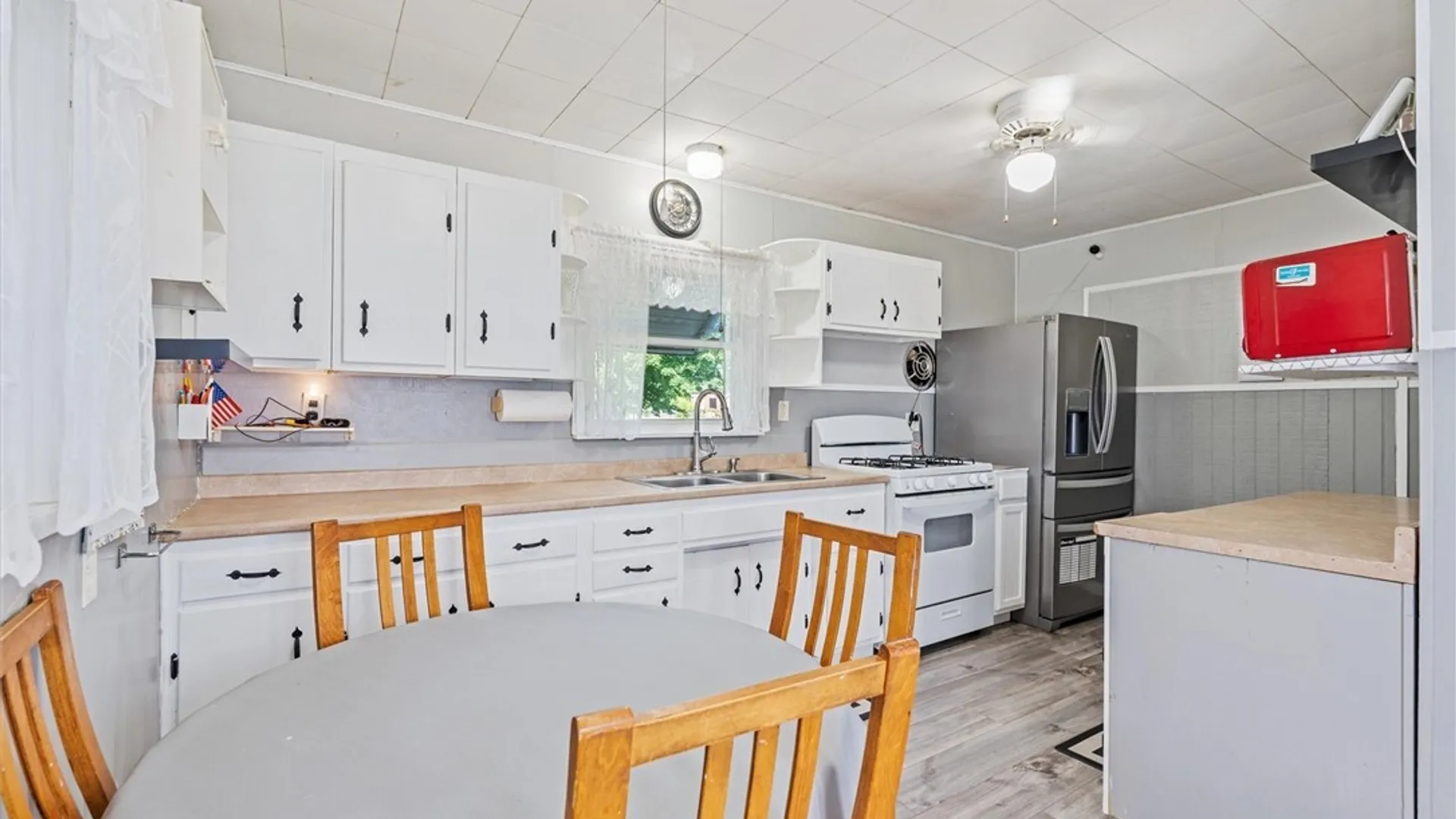 Property at 322 Sayles Street, Oneida, NY 13421 6