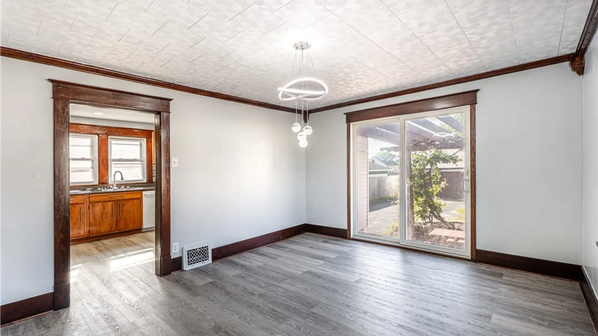 Property at 3659 Genesee Street, Cheektowaga, NY 14225 21