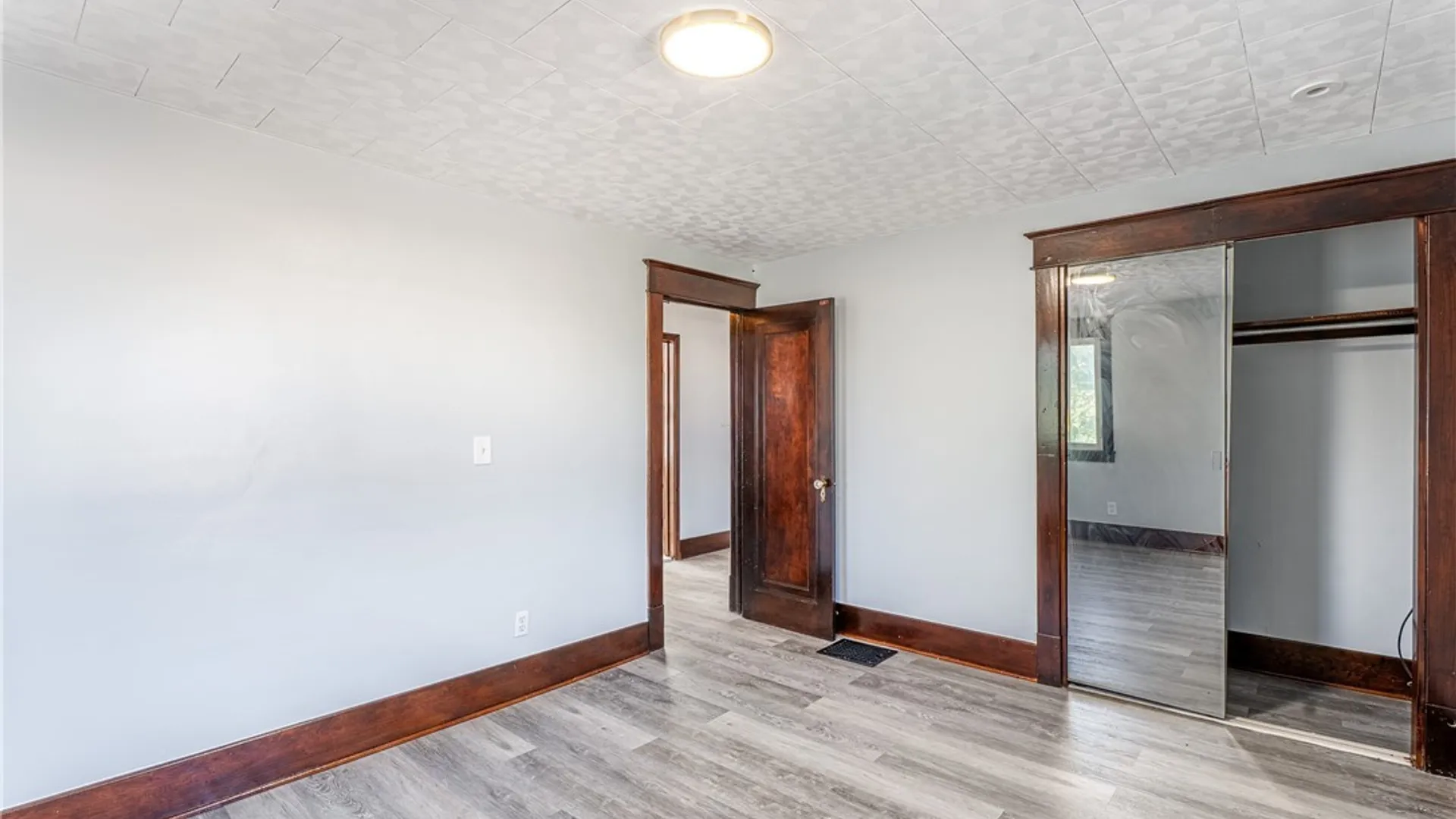 Property at 3659 Genesee Street, Cheektowaga, NY 14225 27
